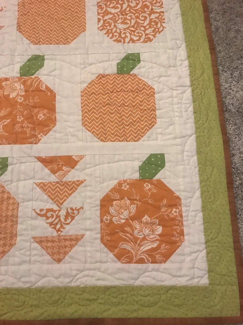 New Pumpkins 41 x32 Accent Quilt | Etsy (Global)