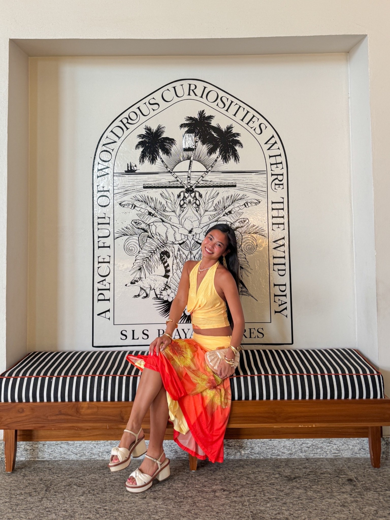 cancun, mexico dinner outfit || night 1

i’m wearing a size XS top and bottom for size reference.

tropical outfit inspo, two piece set, sunset hour, elegant style, resort chic, vacation looks

#LTKootd #LTKTravel #LTKSeasonal