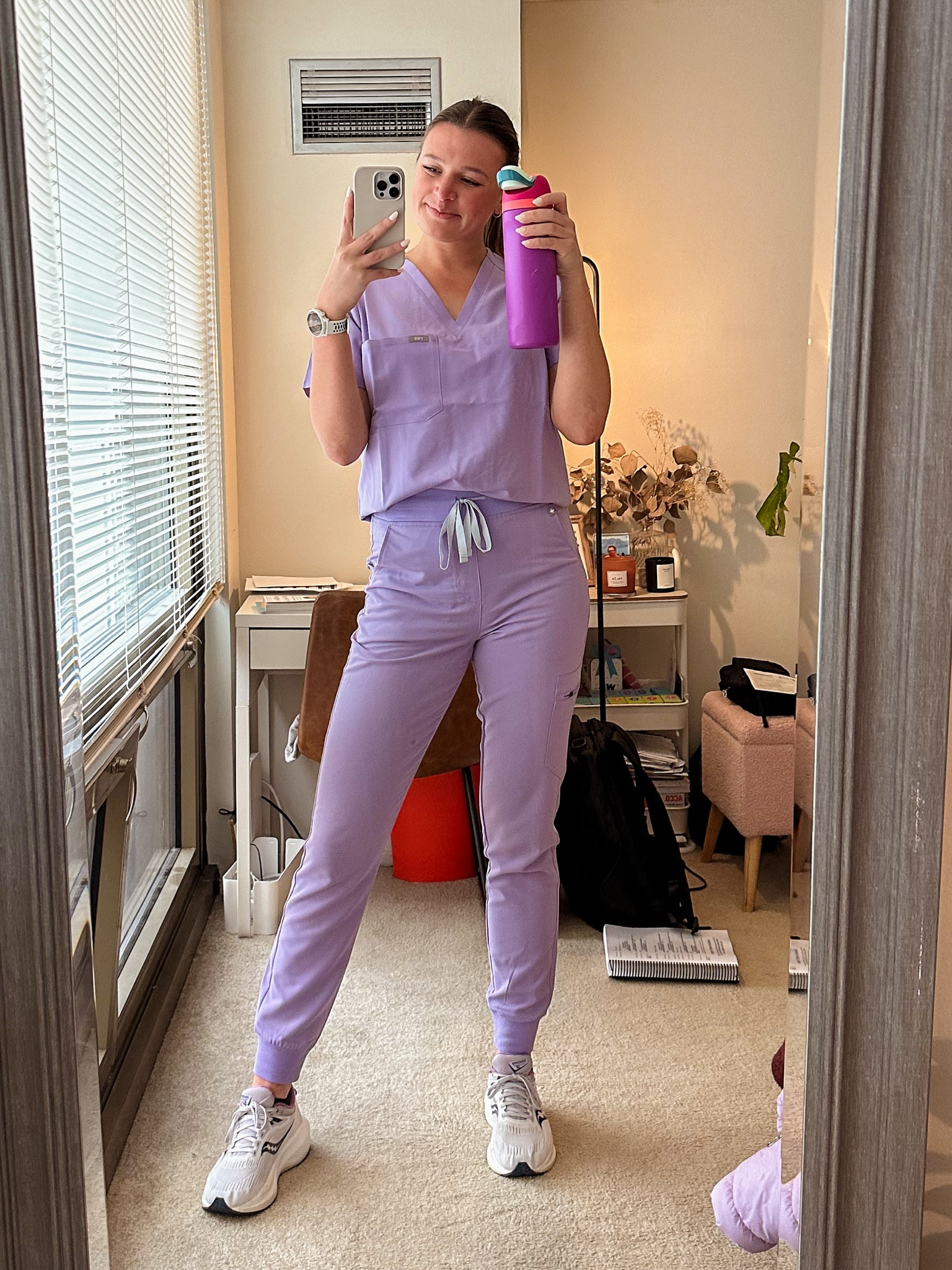 Lavender dew scrubs 💜
Top: M
Bottoms: 
Small Tall