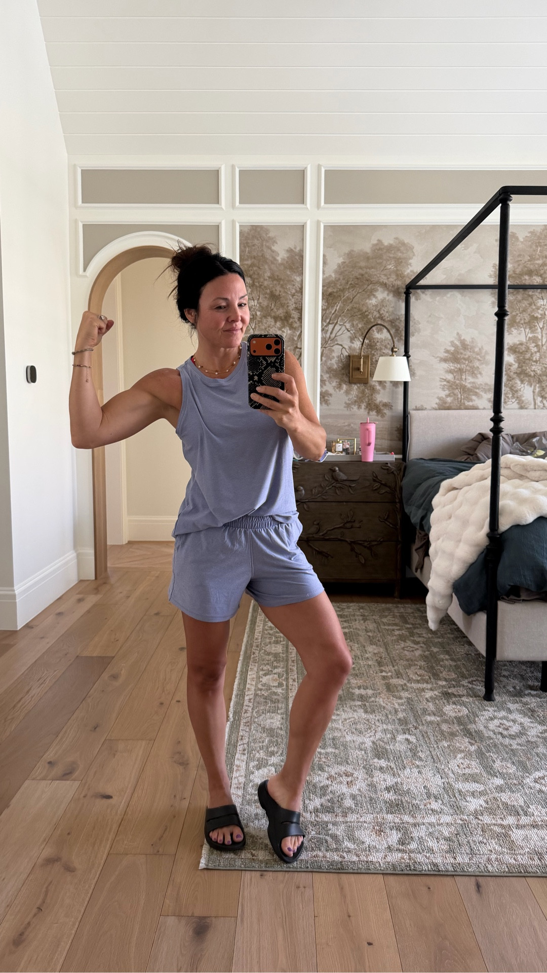 Butter soft athletic wear/ lounge wear. Fit tts and comes in lots of colors. $8 wow. 

Walmart 

#LTKSaleAlert #LTKActive