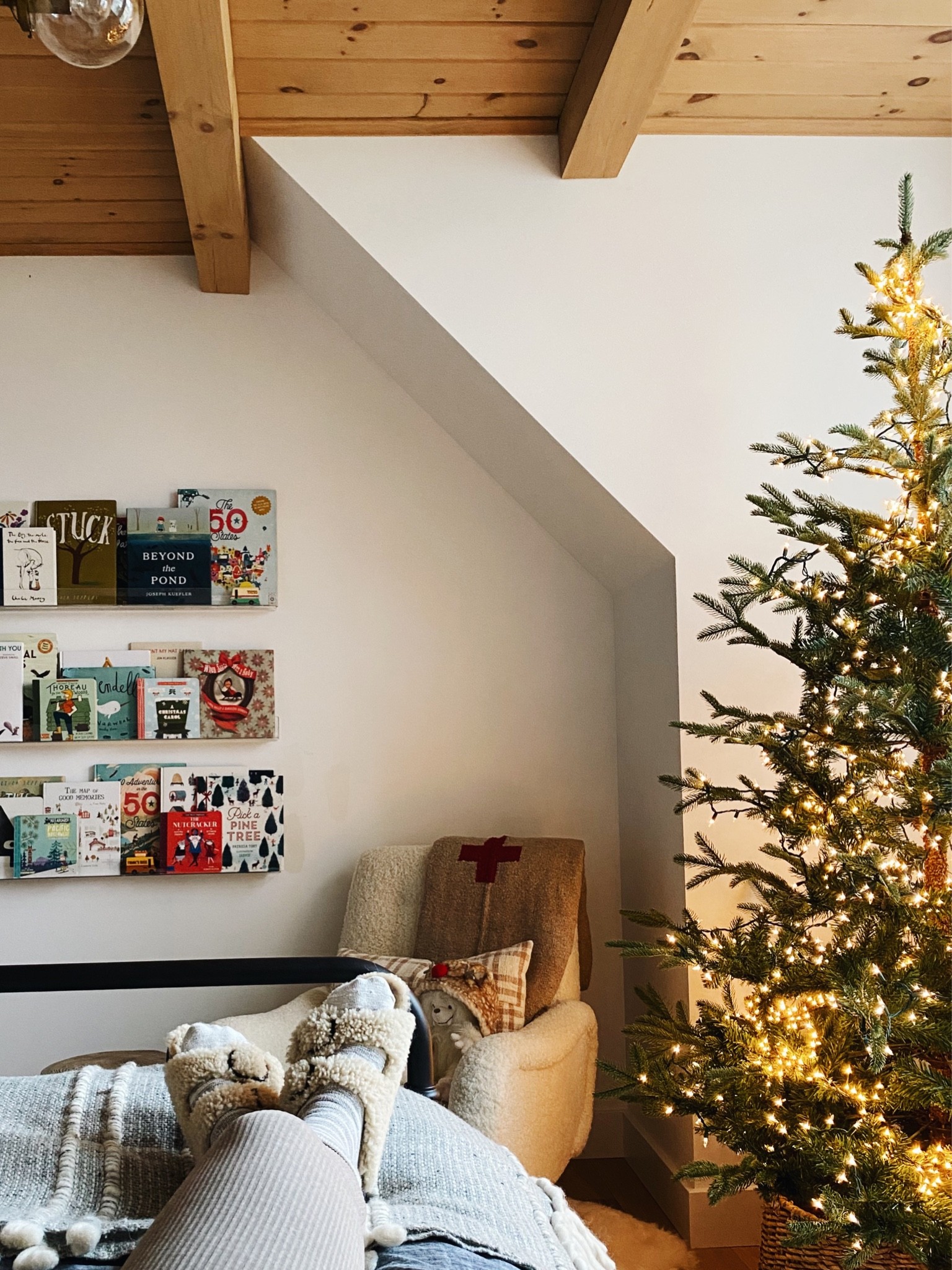 We have two of these trees and love them on sale today! 

#LTKHoliday #LTKSeasonal