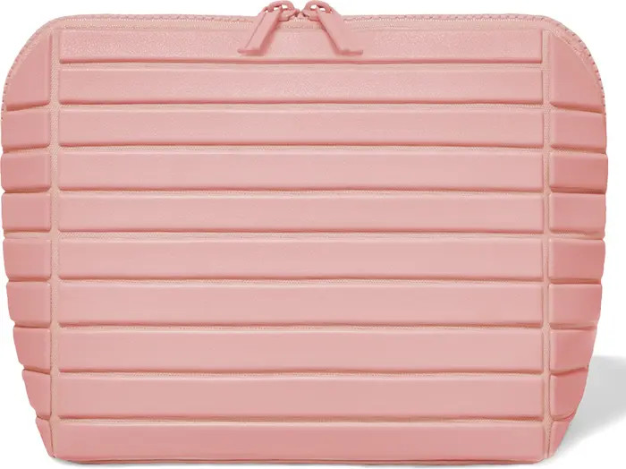 The Medium Traveller Toiletry Kit | Nordstrom