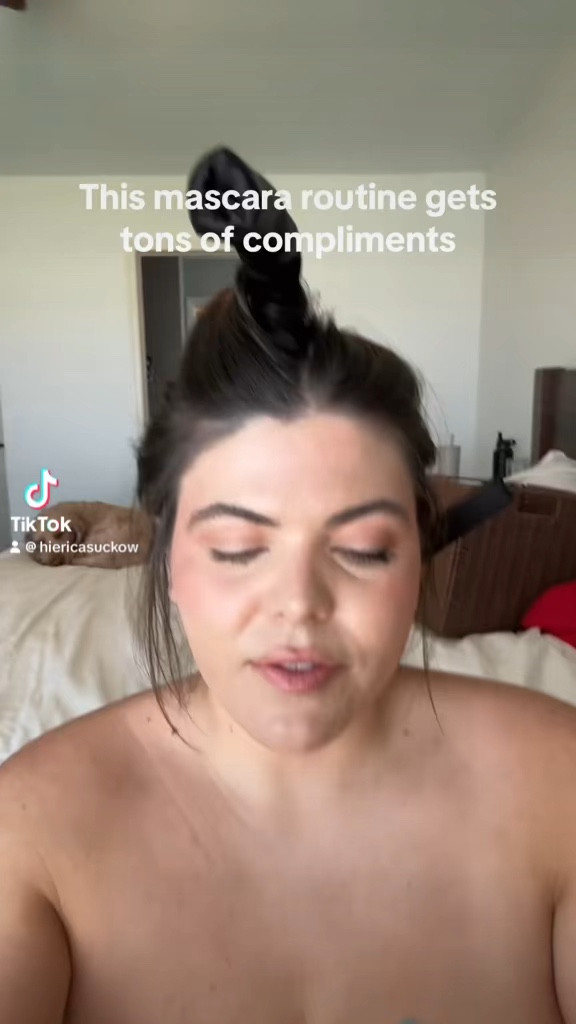 Mascara tip for my girlies wanting a look right between lash extensions and clean girl aesthetic - can you tell a difference? 

Babe lash - code Erica for 15% off
Tarte - code unfilteredlife for 15% off



#makeuptip #mascara #makeup #makeuptutorial #beautyhacks #fyp #friday #ttpd makeup tip, makeup hack, eyelash tip, simple makeup, affordable makeup 

#LTKbeauty #LTKstyletip