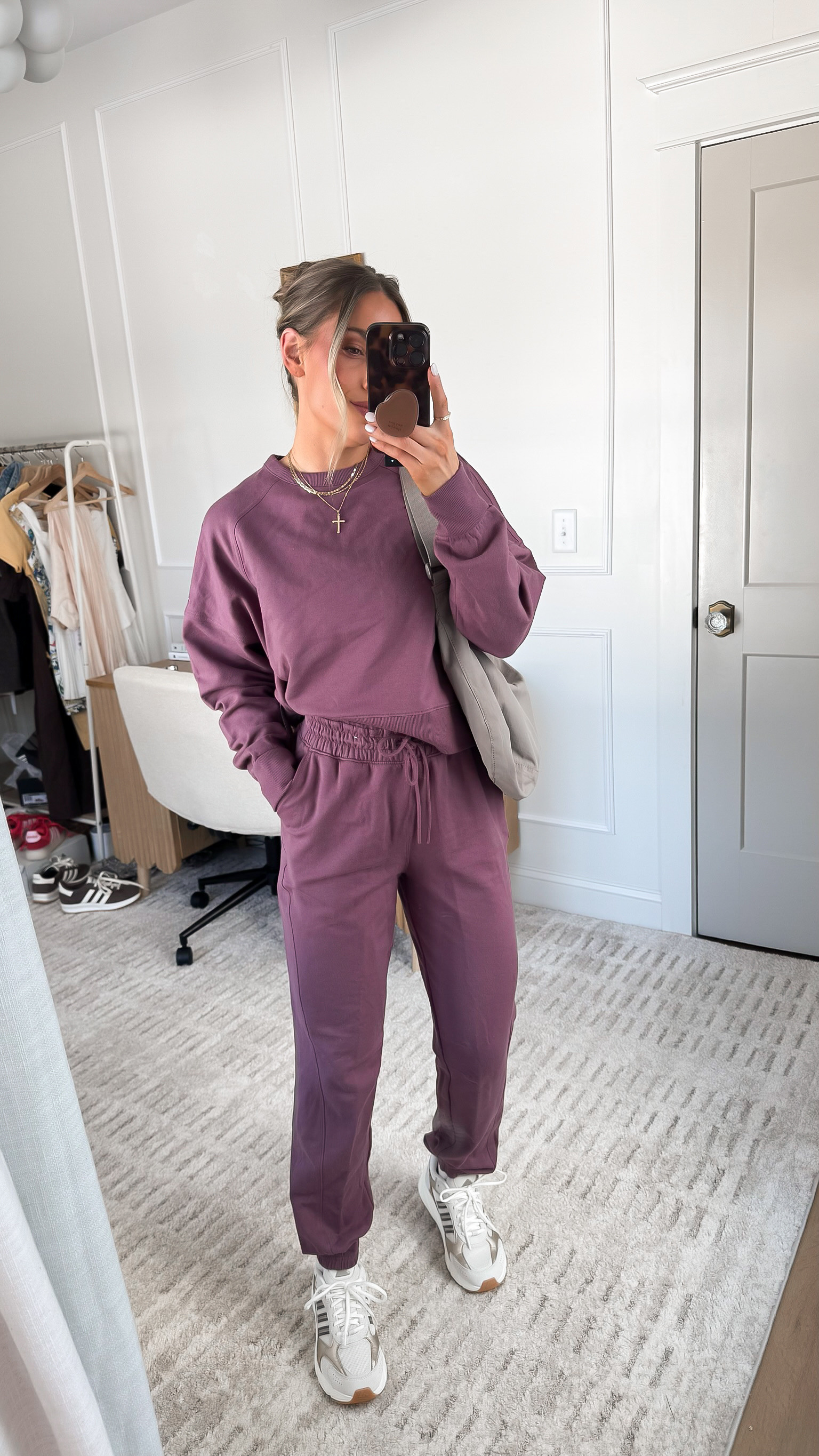 Oversized crewneck with high rise joggers 🙌🏻 comes in a black and grey too! 

#LTKSeasonal #LTKActive #LTKSaleAlert