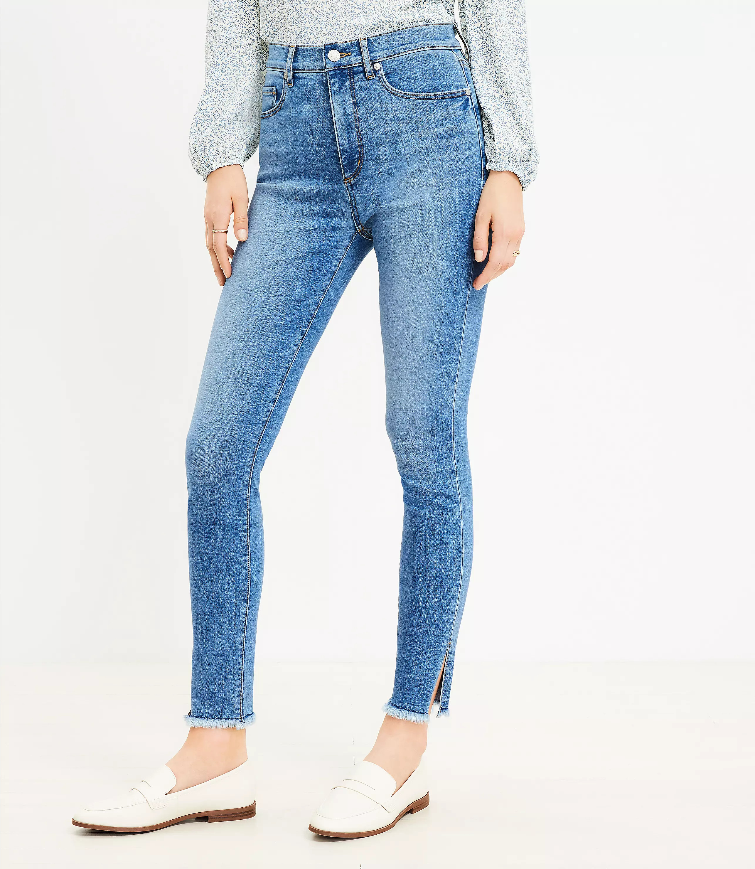 Side Slit Frayed High Rise Skinny Jeans in Indigo Wash | LOFT