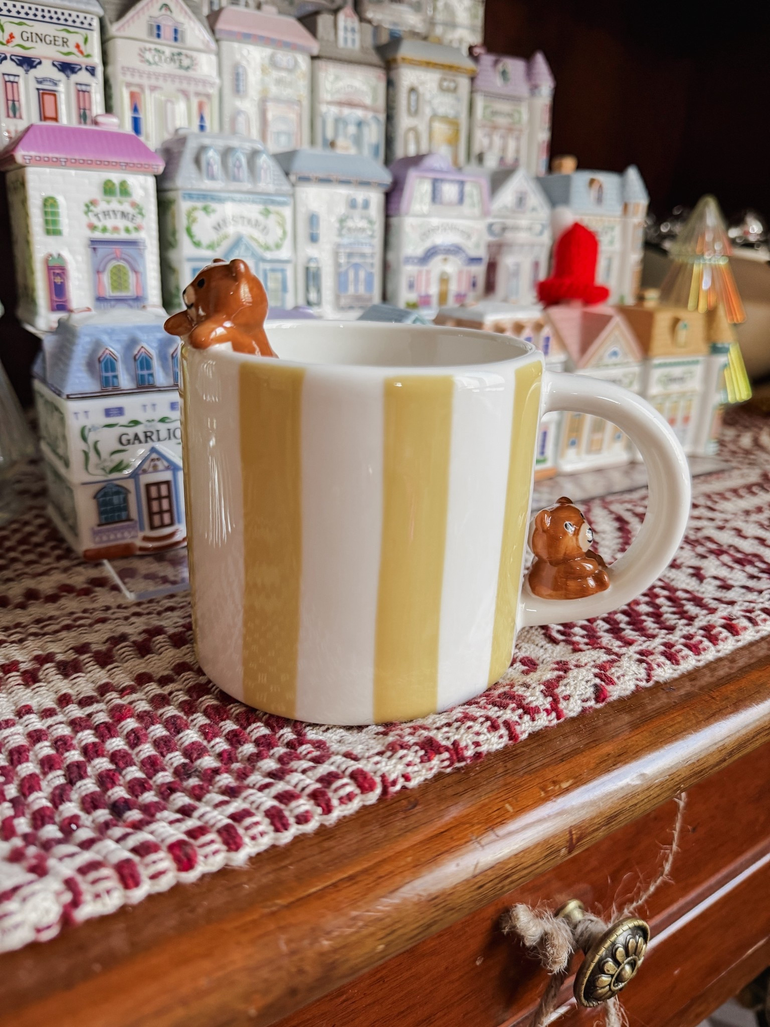 Ceramic mug
Bear mug


#LTKHome #LTKmorningroutine #LTKGiftGuide