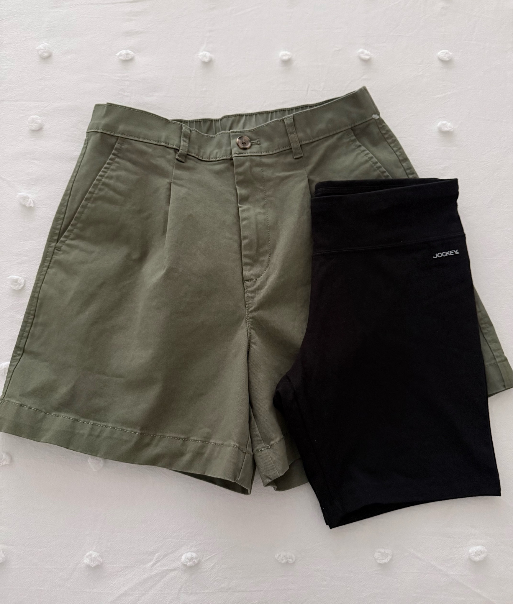 Amazon has some great affordable shorts that I’m loving for the summer. They’re both made of cotton and under $20. The biker shorts are perfect for working out, sleeping in, or just lounging around the house. The olive green shorts are casual and comfortable, making them ideal for everyday wear. 


Essential summer short, summer essentials, summer basics

#LTKSeasonal #LTKOver40 #LTKPetite