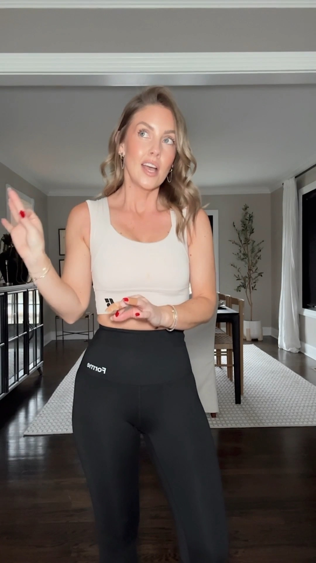 Absolutely loving the posture correcting activewear from forme science 🙌🏼 Check them out now and save 30% on bundles!

athleisure, loungewear, workout outfit, new year, casual style, Amanda West, almost ready blog

#LTKActive #LTKFindsUnder100 #LTKOver40