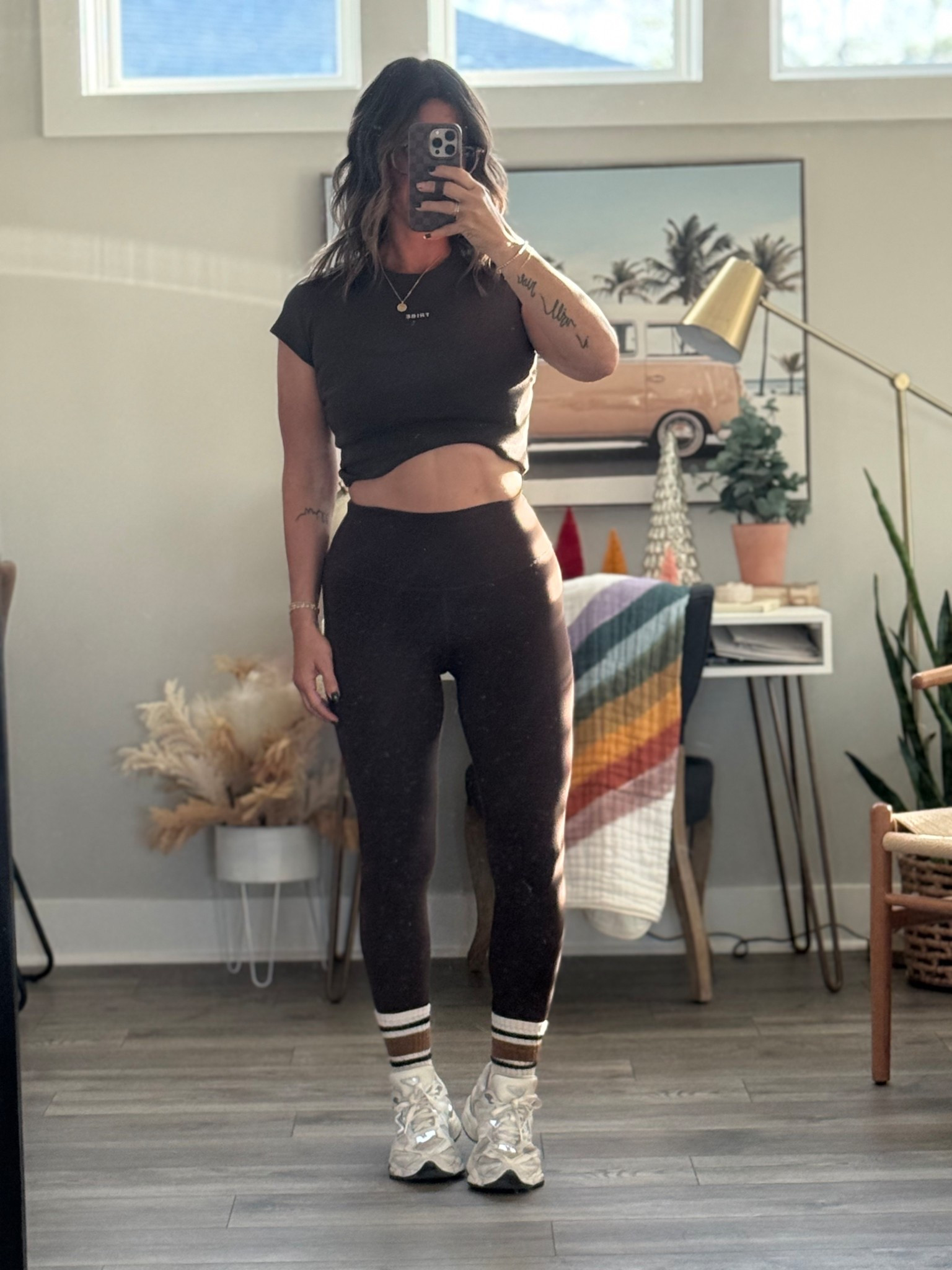 chocolate brown everything 🤎