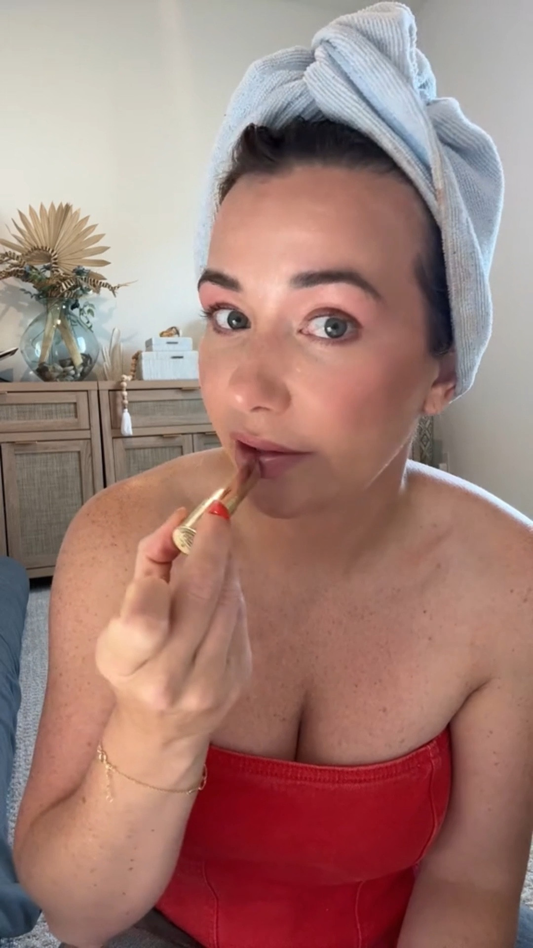 GRWM: My 10-Min Makeup to Look Instantly Put-Together – Part Two 
We’re finishing the look with eyes + lips, and everything I’m using is about enhancing, not overpowering. Soft definition, lifted lashes, and a juicy nude lip that pulls it all together.

Victoria Beckham eyeshadow + eyeliner the dream combo for that soft, slightly smoky eye that’s still daytime wearable
Lancôme lash primer + mascara the secret to long, fluttery lashes without clumps or flakes

Fenty Beauty lip liner creamy, stays put, and the perfect warm-neutral tone
DIBS blue plumping lip gloss – gives that sheer, glossy volume without the sting

This part of the routine is for anyone who loves looking effortlessly elevated. I’m not covering up just enhancing what’s already there. Everything I used is linked + shade matched for my soft autumn girls 

#grwm #10minutemakeup #softautumnbeauty #victoriabeckhambeauty #fentybeauty #dibsbeauty #ltkbeauty #everydayglam
