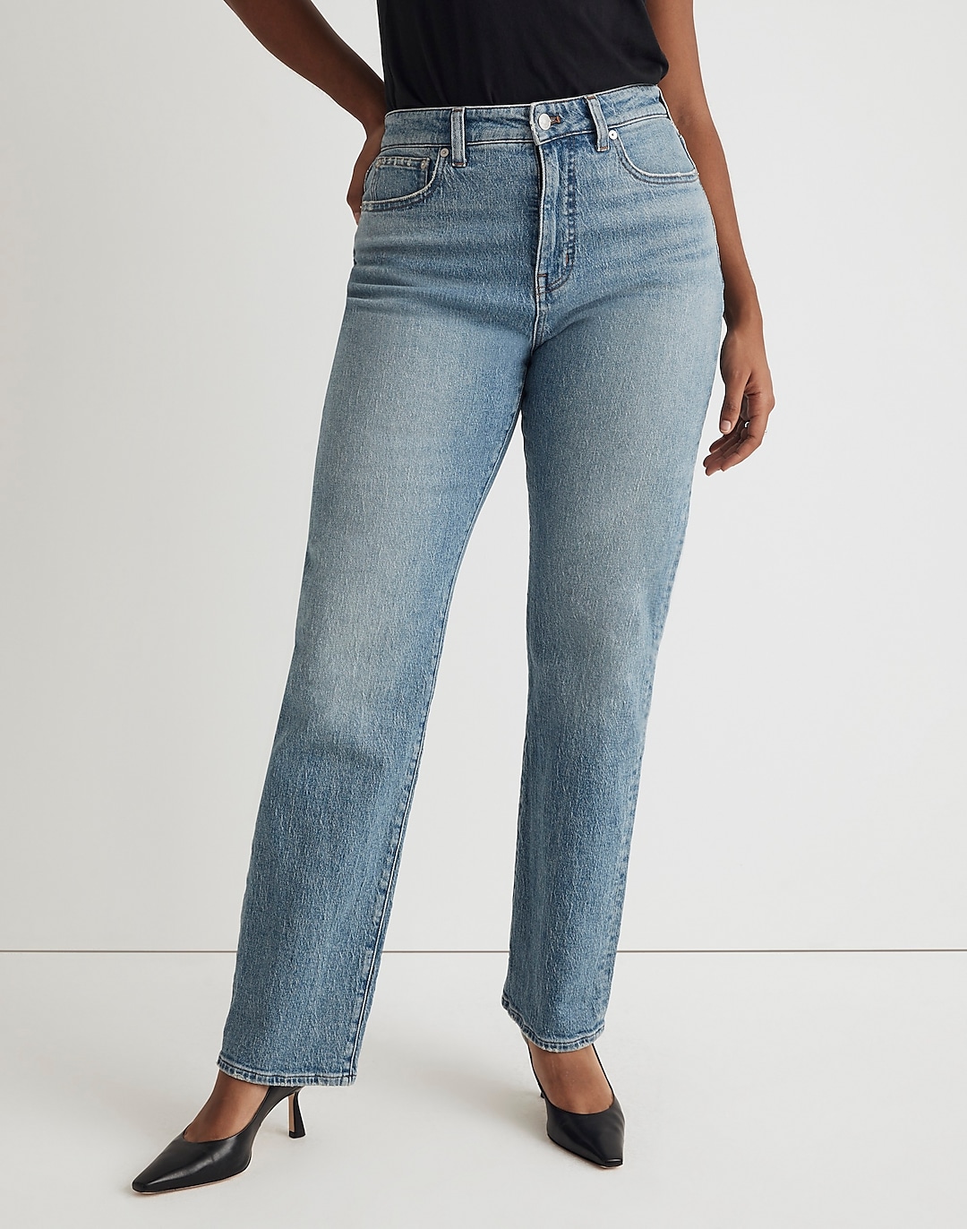 The Curvy '90s Straight Jean in Rondell Wash: Crease Edition | Madewell