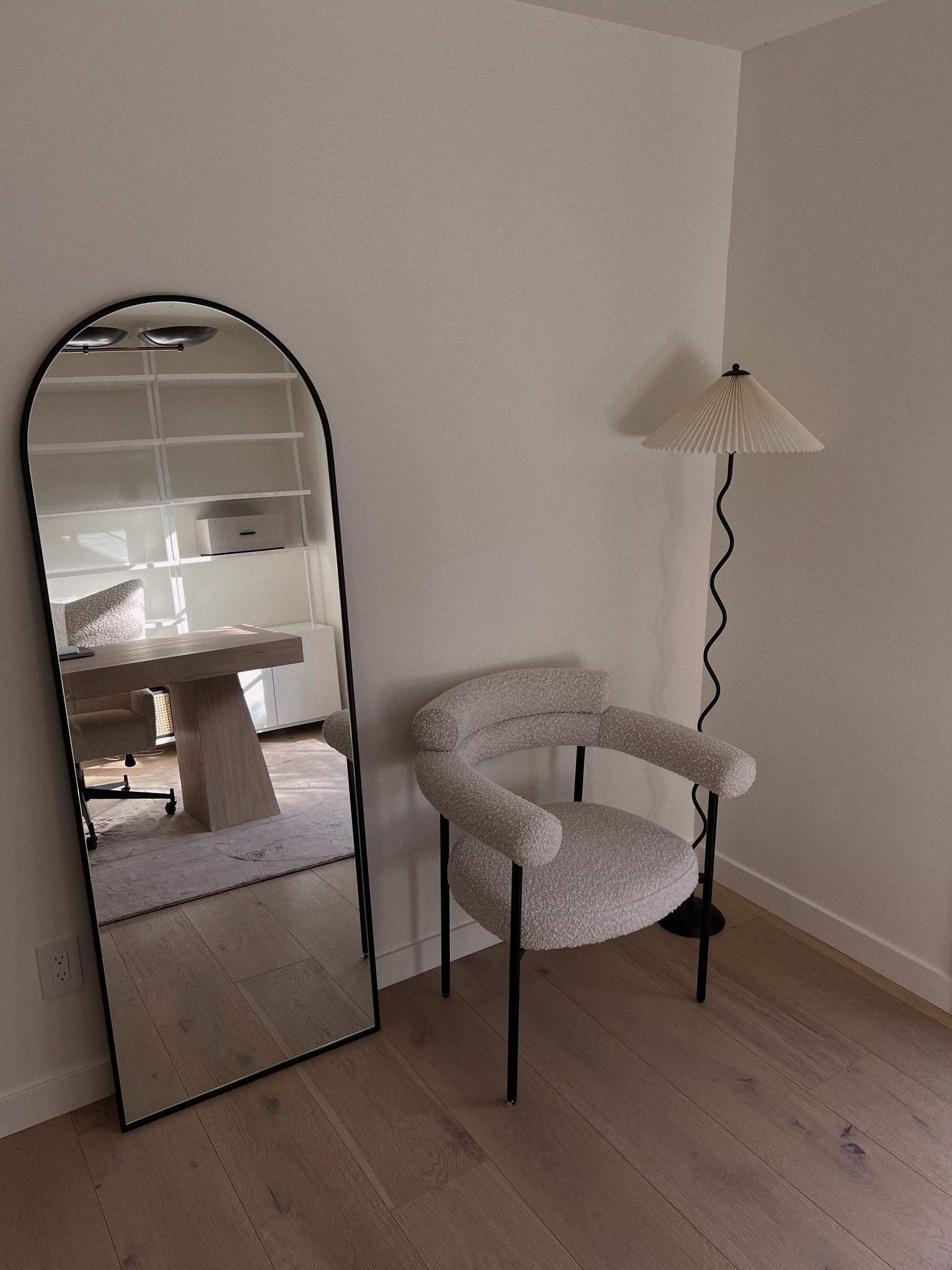 another view of office… this squiggle lamp tho

#LTKhome