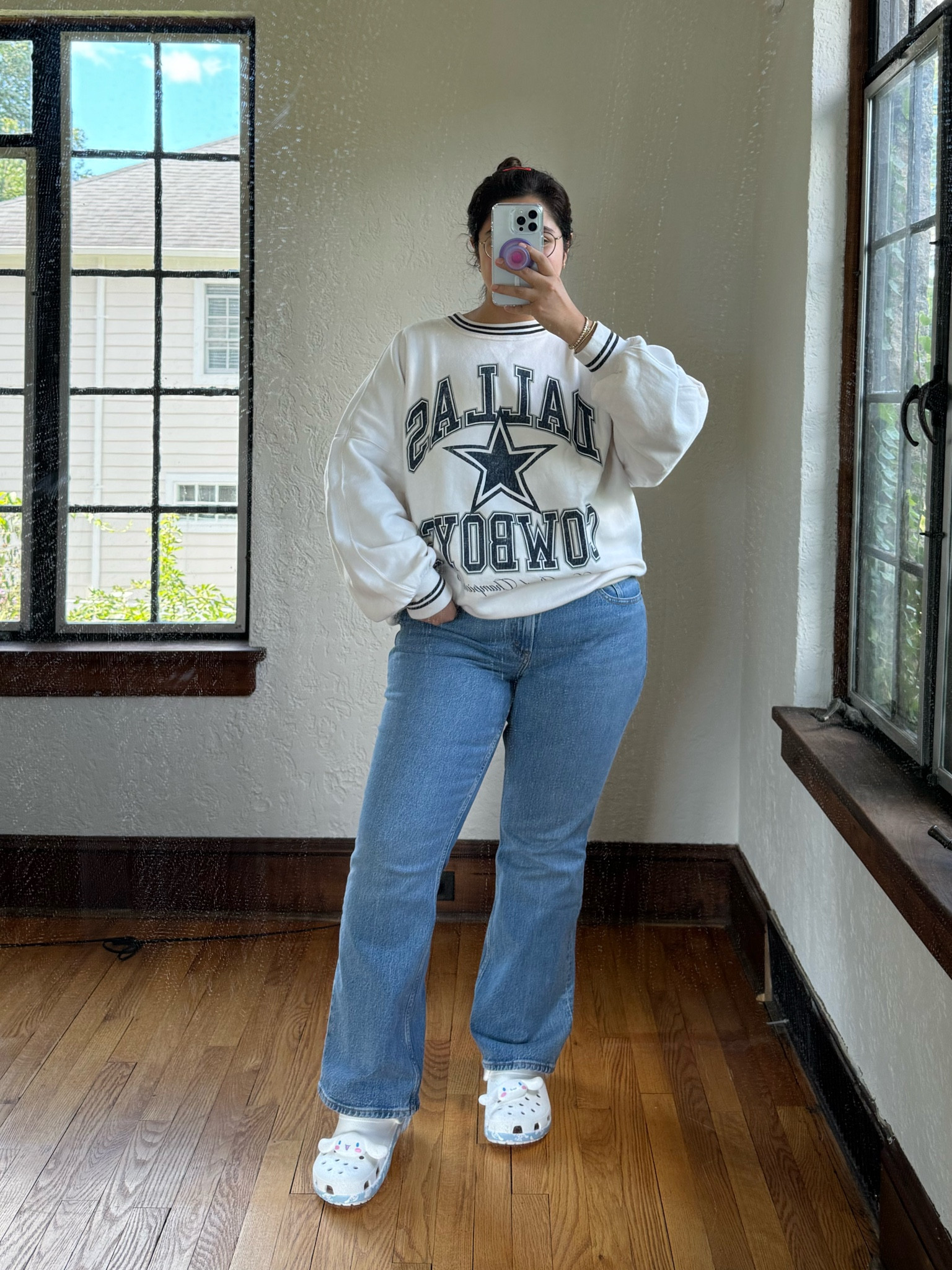 Super cozy sweater! Wearing the large and 30 size 10 in the jeans!

#LTKStyleTip #LTKMidsize #LTKSaleAlert