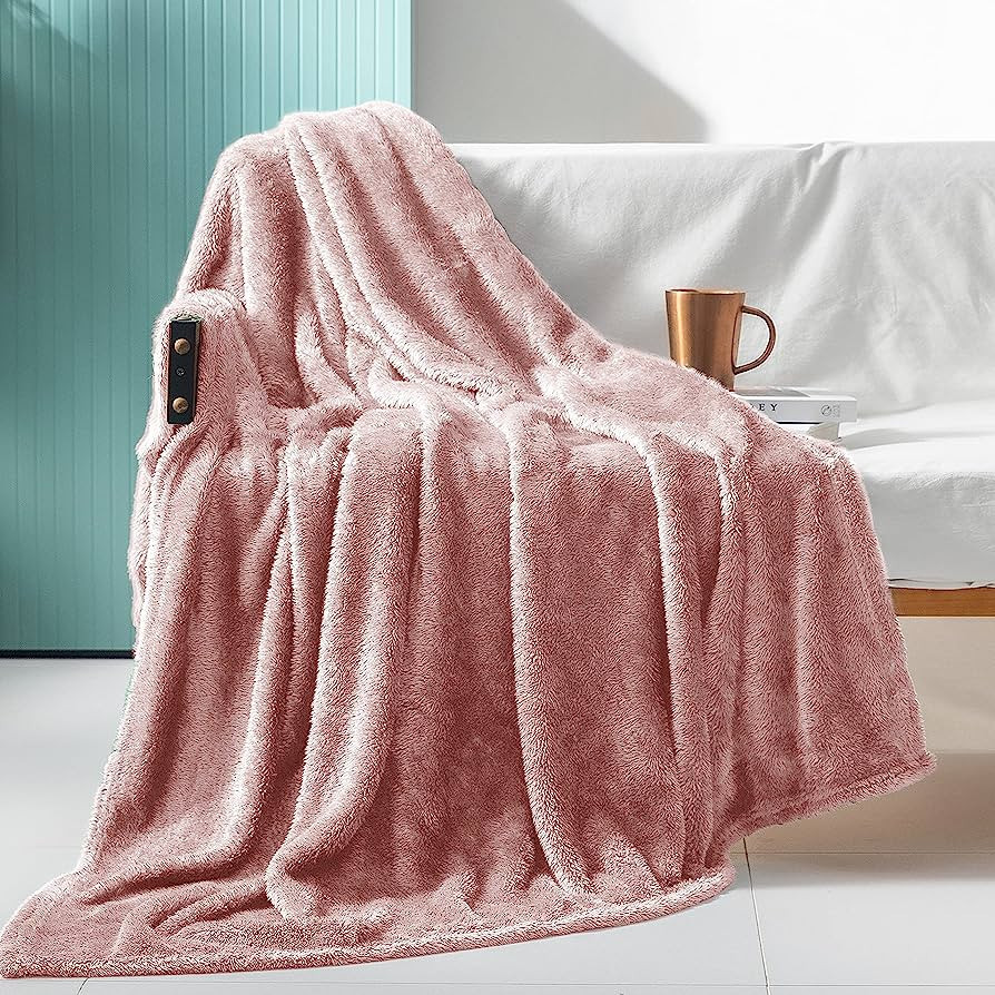 Exclusivo Mezcla Plush Fuzzy Large Fleece Throw Blanket for Couch/Bed/Sofa (50" x 70", Dusty Pink... | Amazon (CA)