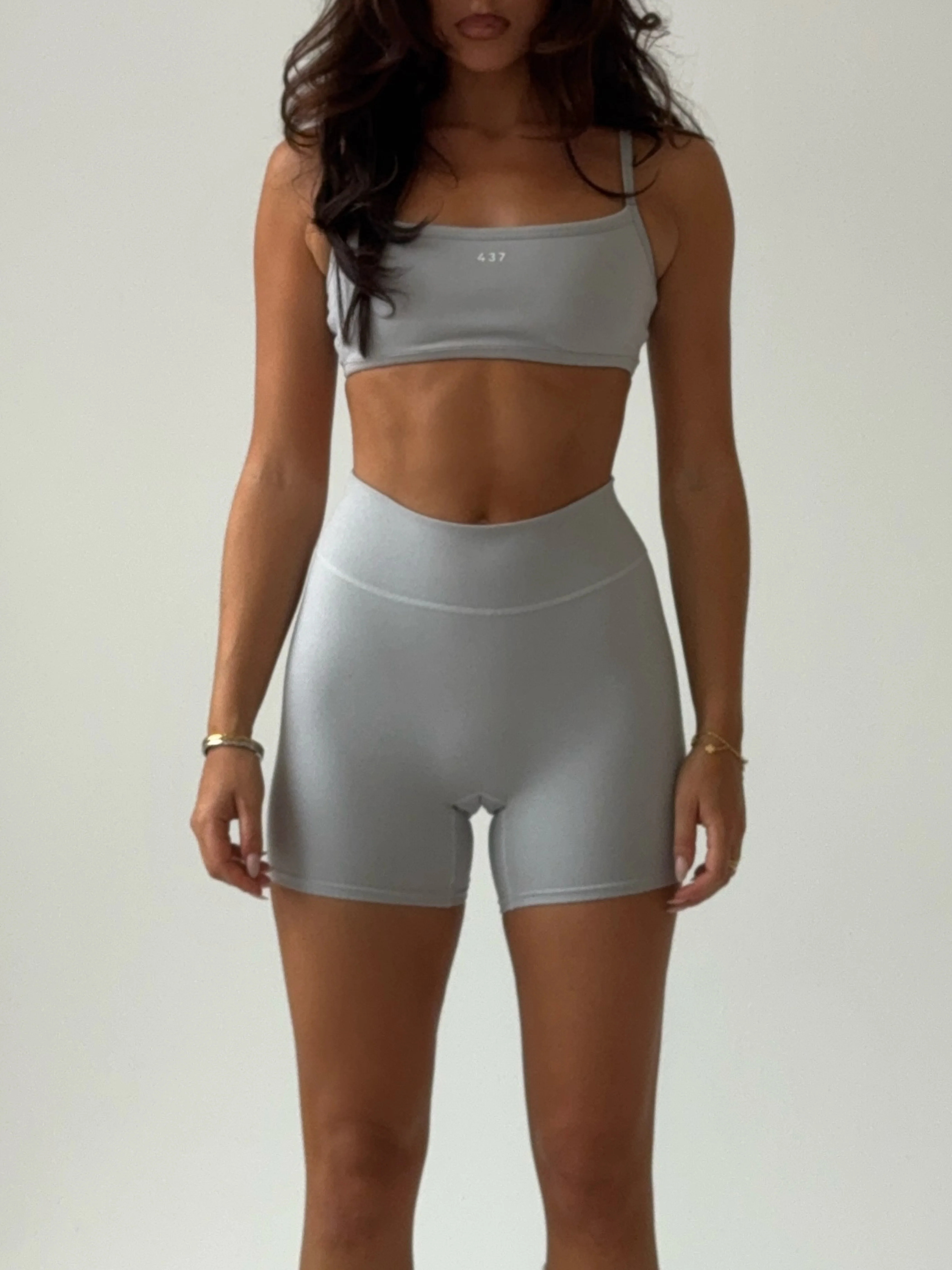 The Essentials Short / Heather-Grey | 437