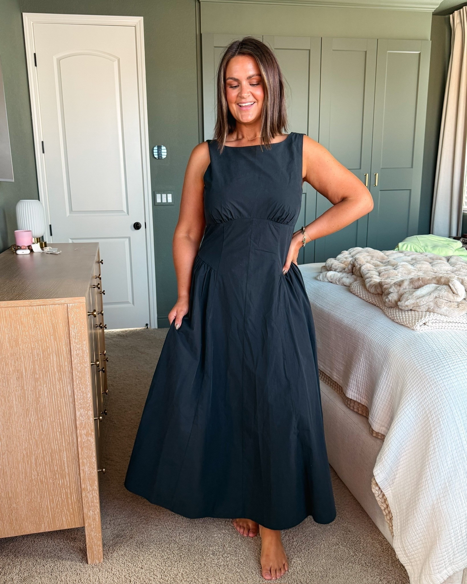 Abercrombie Women’s Sale: Up to 40% off almost everything ends 10/12!

Abercrombie Dress! I am wearing large!

Fall fashion, watchnow, finds under 100, finds under 50, Courtney Hamilton