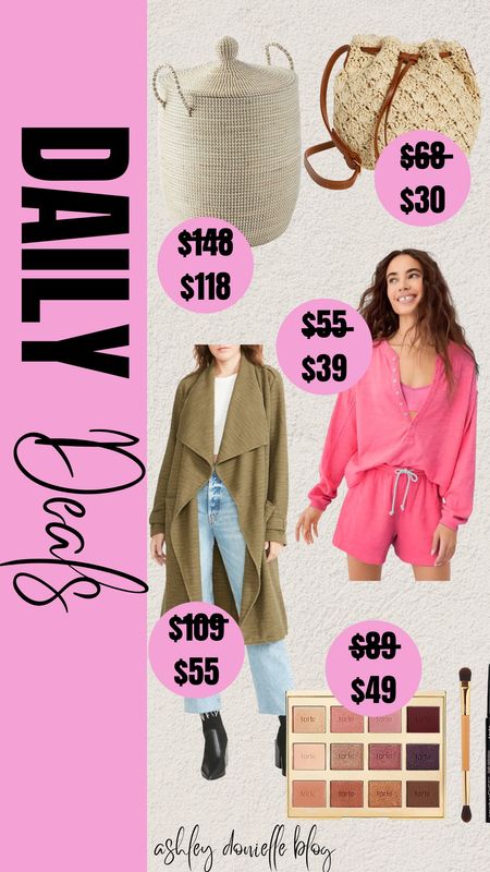 Daily deals!

Basket, sweatshirt, cardigan, eyeshadow palette, purse

#LTKstyletip #LTKSeasonal #LTKsalealert