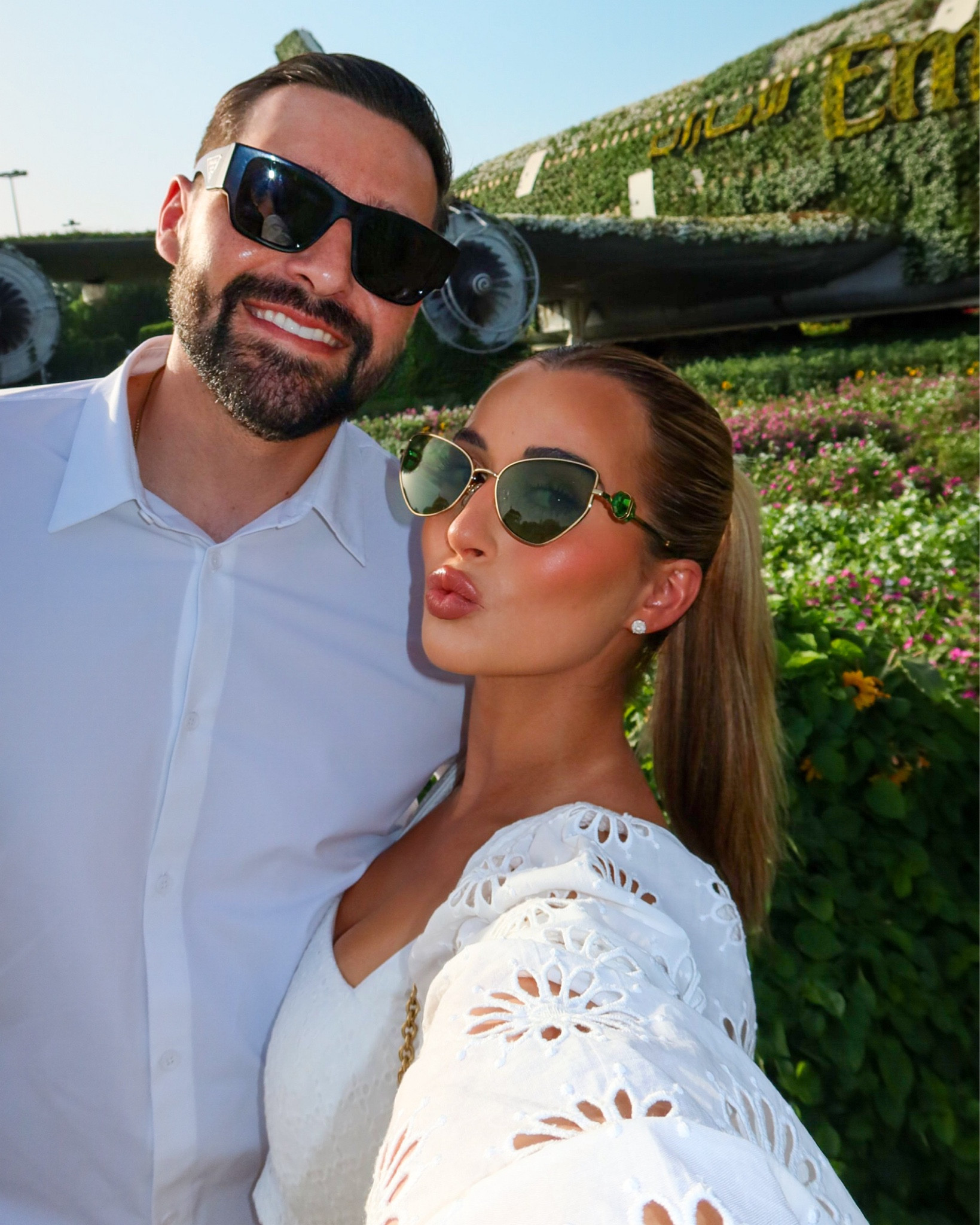 My fave sunnies 💚 gives a nice pop of color for summer. 

#LTKTravel #LTKGiftGuide #LTKStyleTip