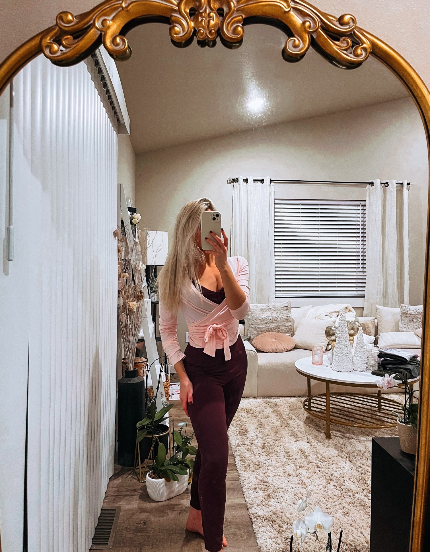 The Softest workout wrap-top! Super comfortable and perfect for the gym 🤌🏻💗