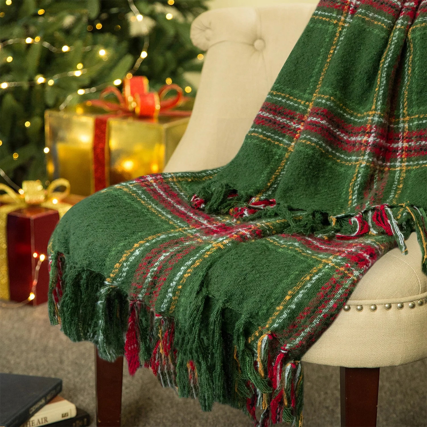 50 x 60 Christmas Gift Plush Blanket Throw with Fringe, Green Plaid - Walmart.com | Walmart (US)