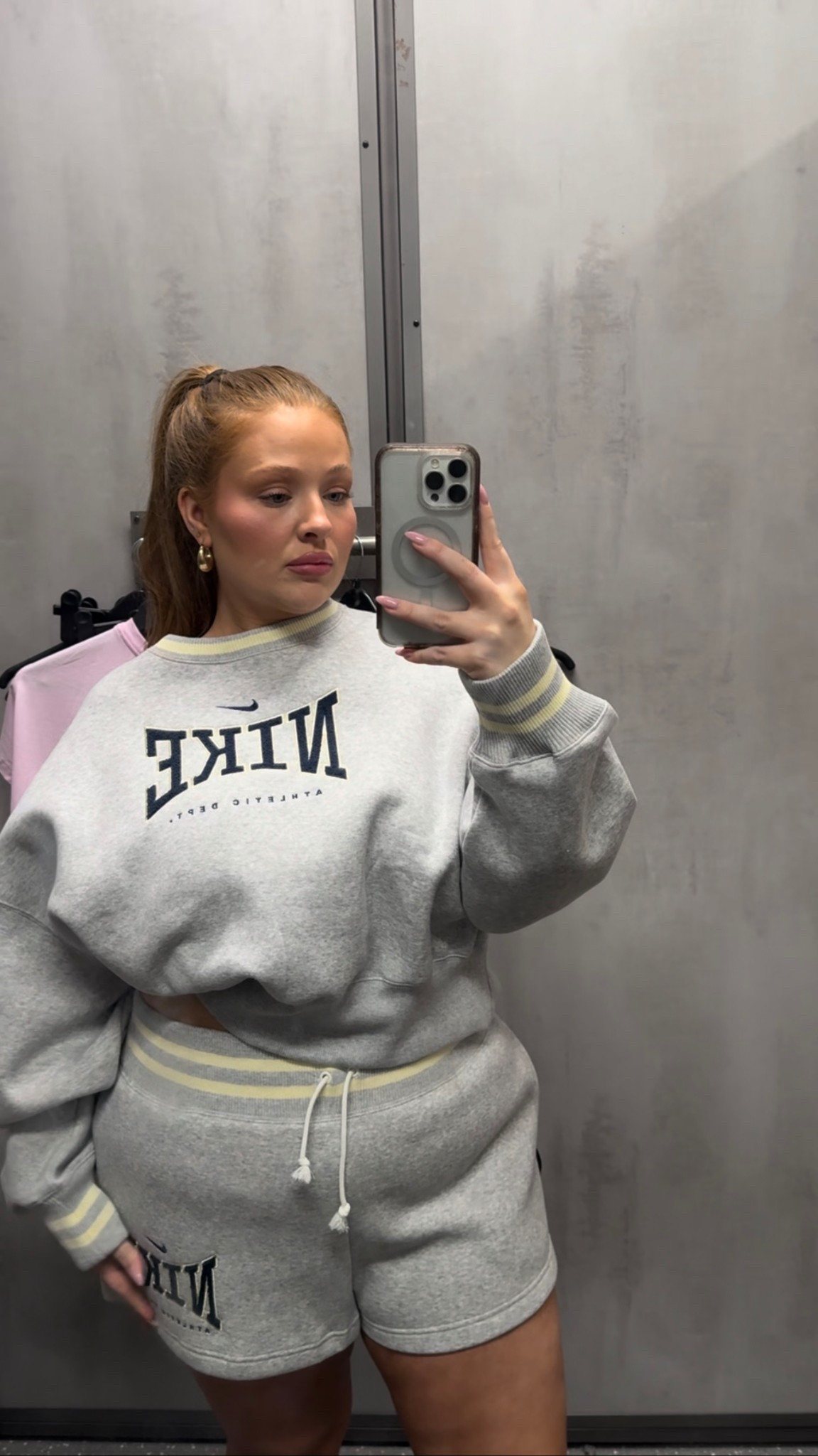 Can’t find the shorts on the website :(