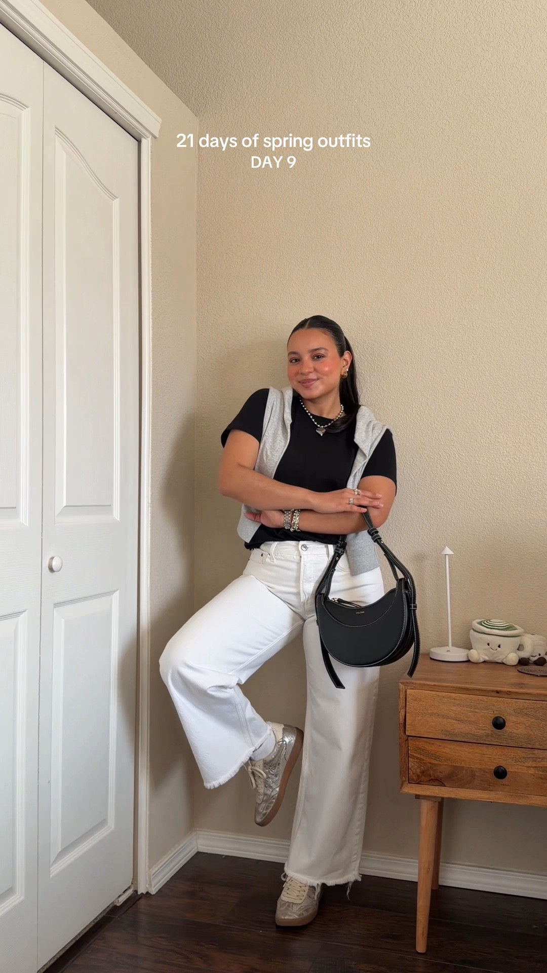 simple spring ootd — tshirt is from nakd + jeans are 2/26s in curve love

#LTKootd #LTKPetite #LTKSeasonal