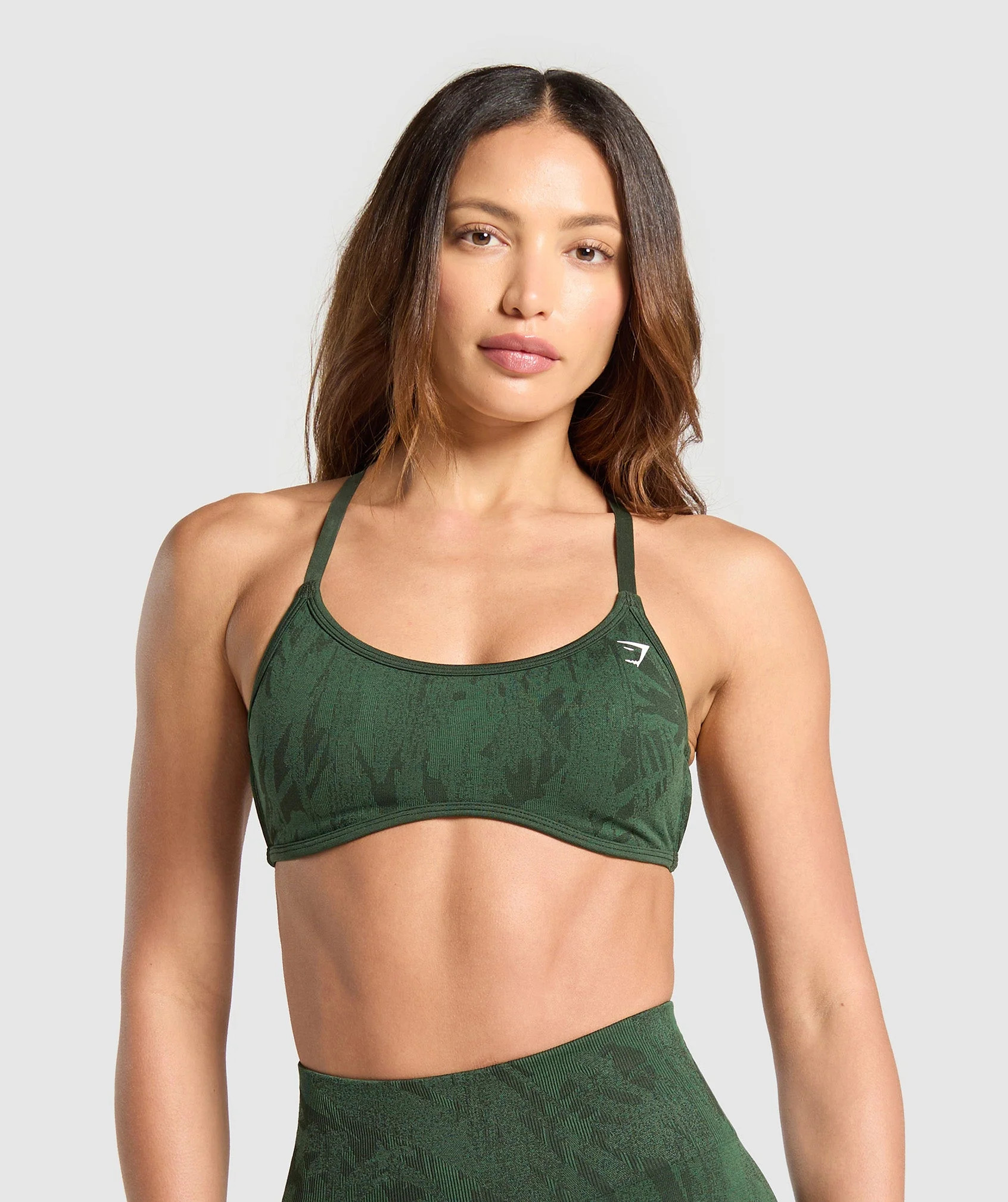 Gymshark Adapt Camo Cross Back Sports Bra - Trail Green/Classic Green | Gymshark CA