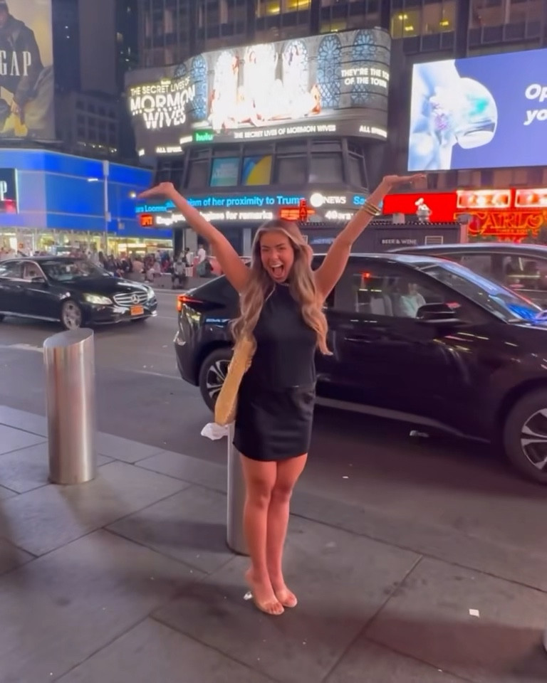 I’m on a billboard🗽 

 #LTKStyleTip #LTKVideo