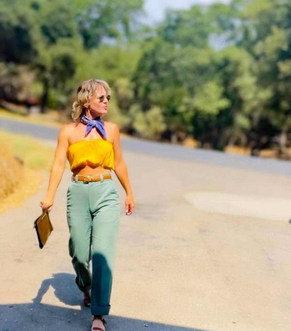 The pieces I am wearing here are vintage or second hand, not the same ones linked. I have done my best to find & link similar affordable items to create the same look.
XO



