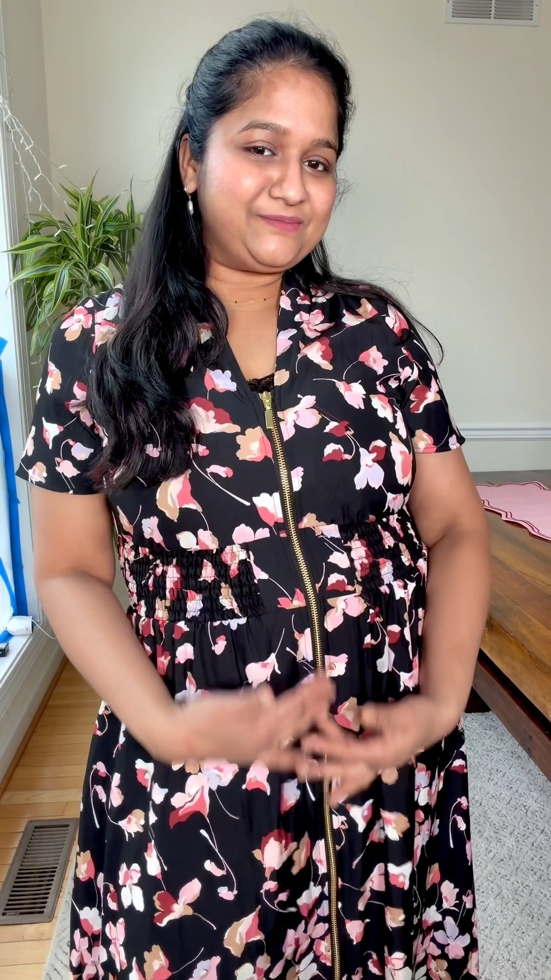 @kohls Spring fashion  finds- this dress has a zipper closure which makes it feeding friendly. Love the print,great for spring! 

Sizing- wearing a M (there is some room and should have tried a S)

 #ad #kohlspartner #kohlsfinds

#LTKMidsize #LTKSeasonal #LTKPetite