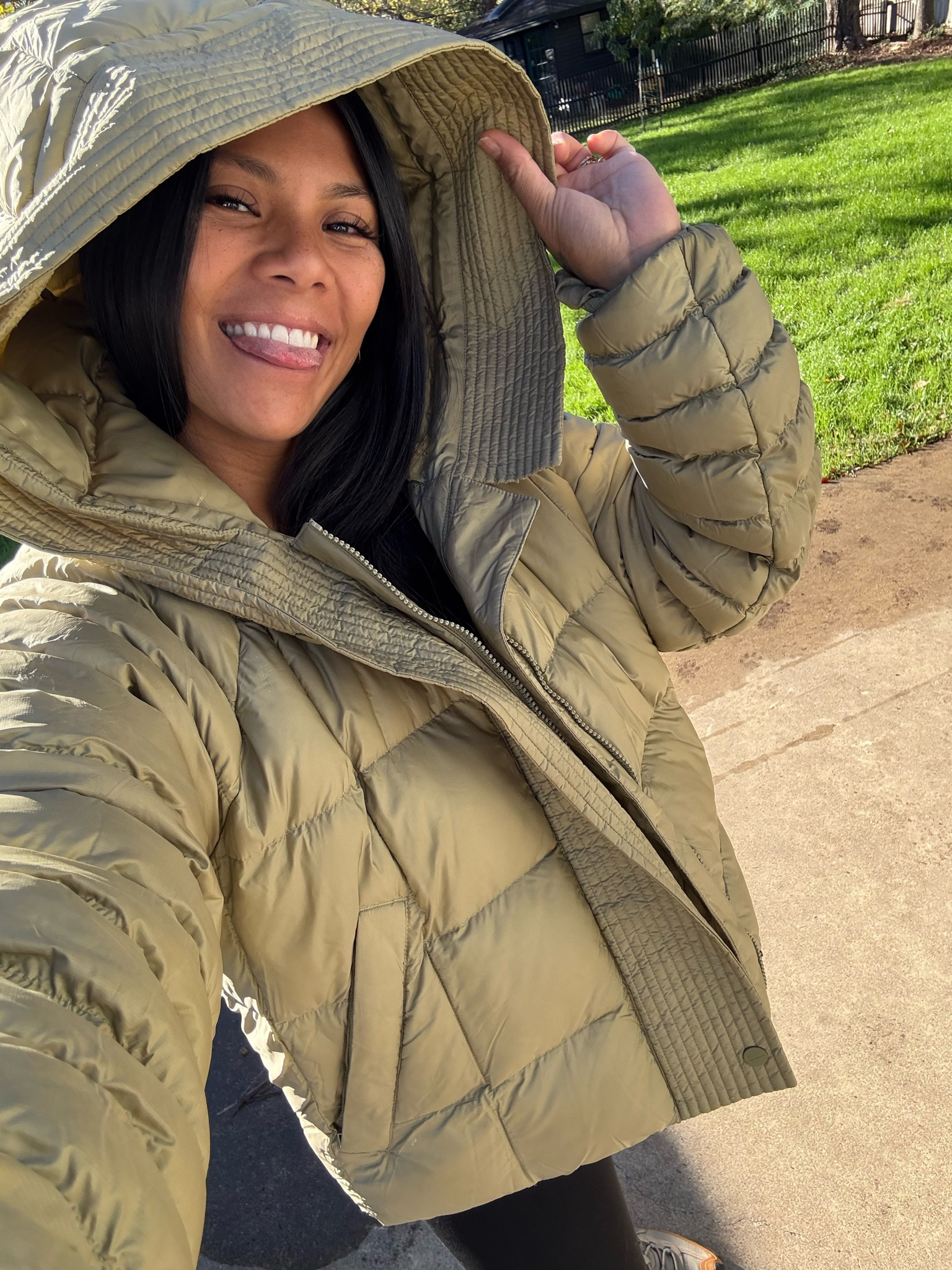 Looks sunny but was 45 degrees! First time we had to put the heat on in the house. Obsessed with this prima loft jacket. Comes in a few different colors and is on sale!

