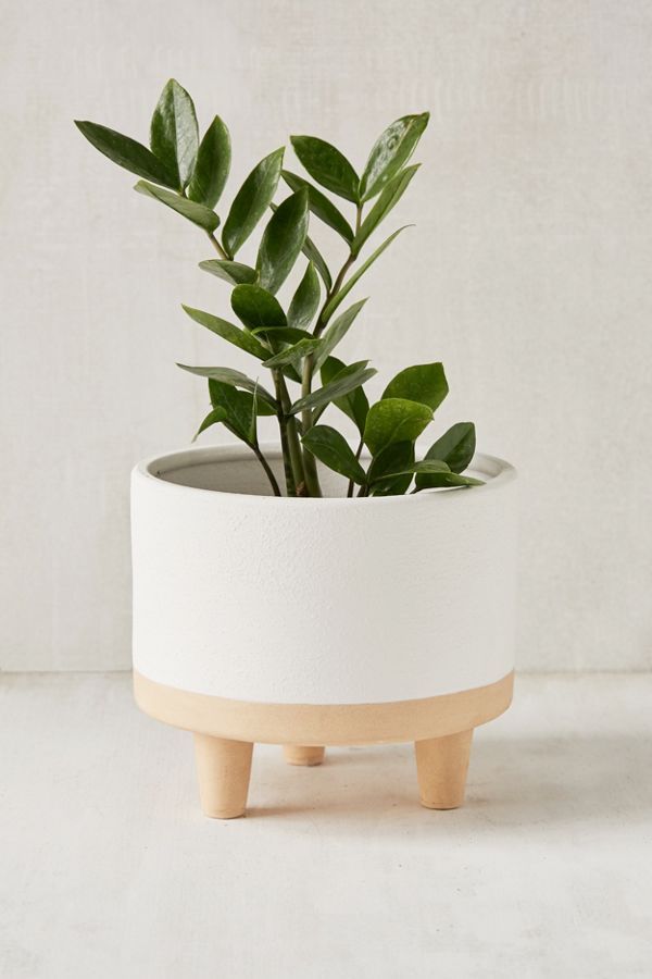 Liv 8” Footed Planter | Urban Outfitters (US and RoW)