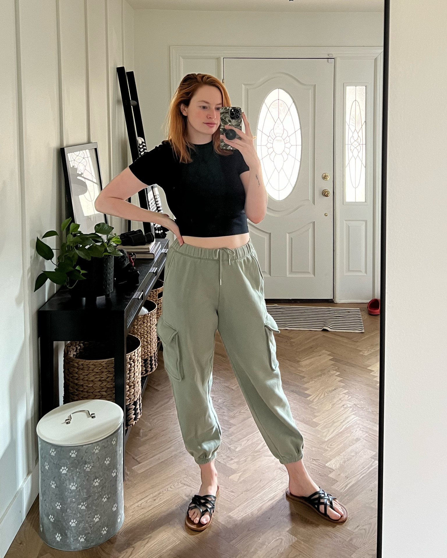 The easiest outfit combo when you don’t know what the wear. Joggers from Abercrombie and cropped black t-shirt from Target

#LTKsalealert #LTKstyletip #LTKfindsunder100