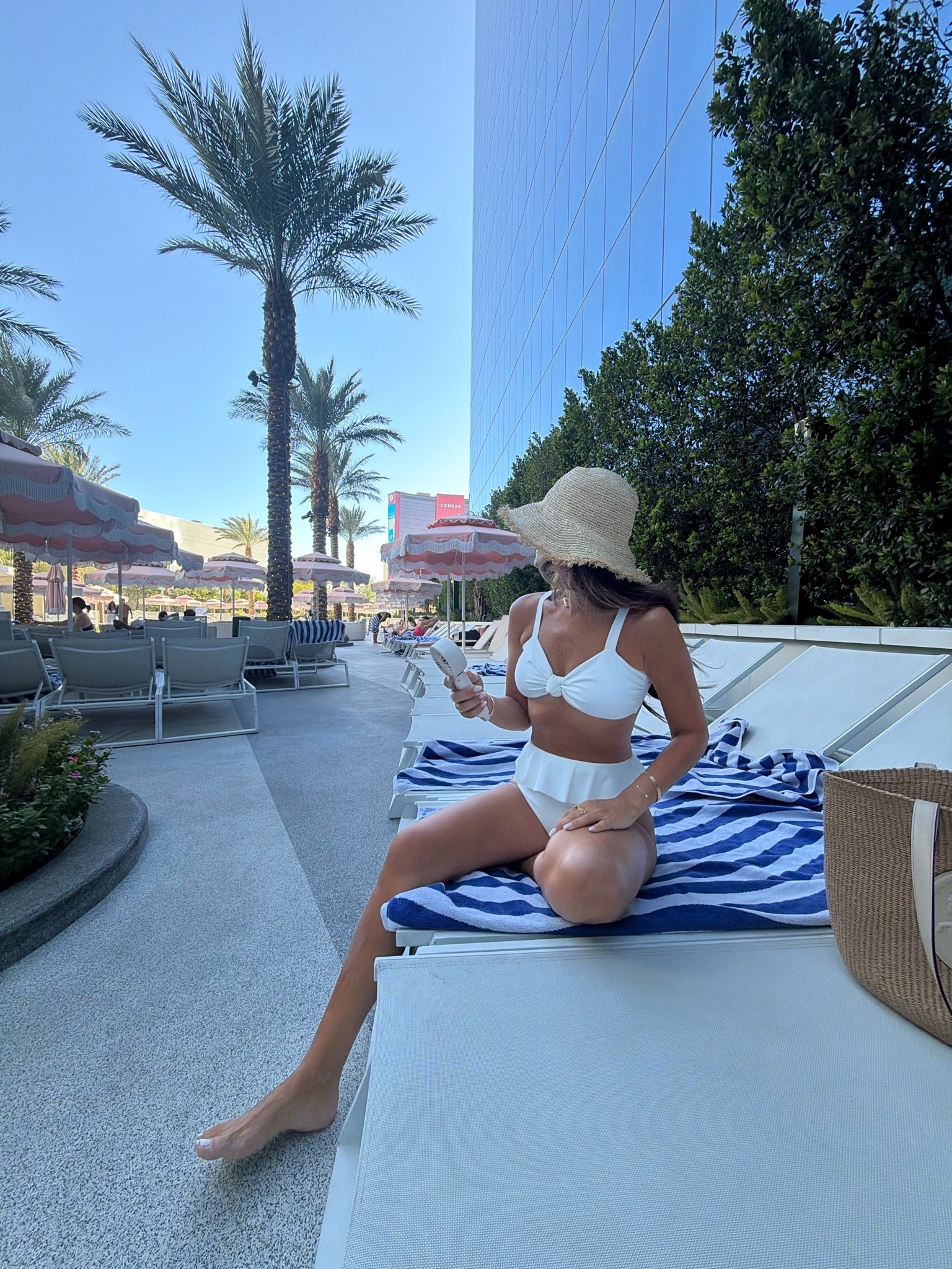 🎰

#LTKOver40 #LTKTravel #LTKSwim