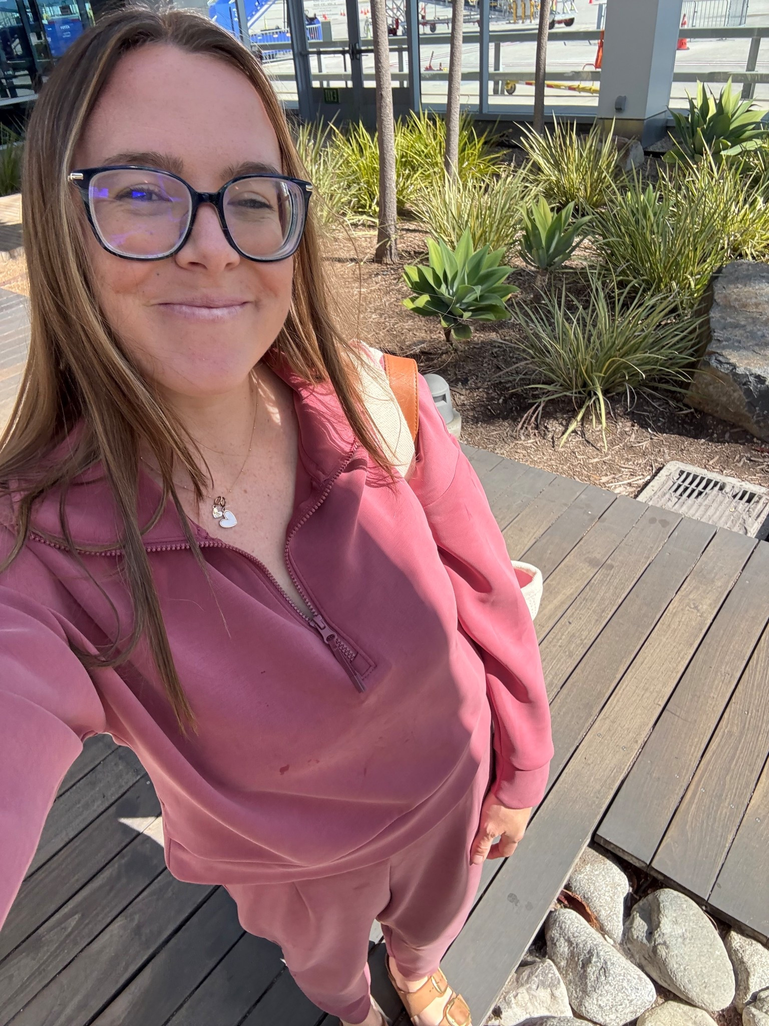 Flight OOTD ✈️ super soft and less than $50

#LTKMidsize #LTKTravel #LTKFindsUnder50