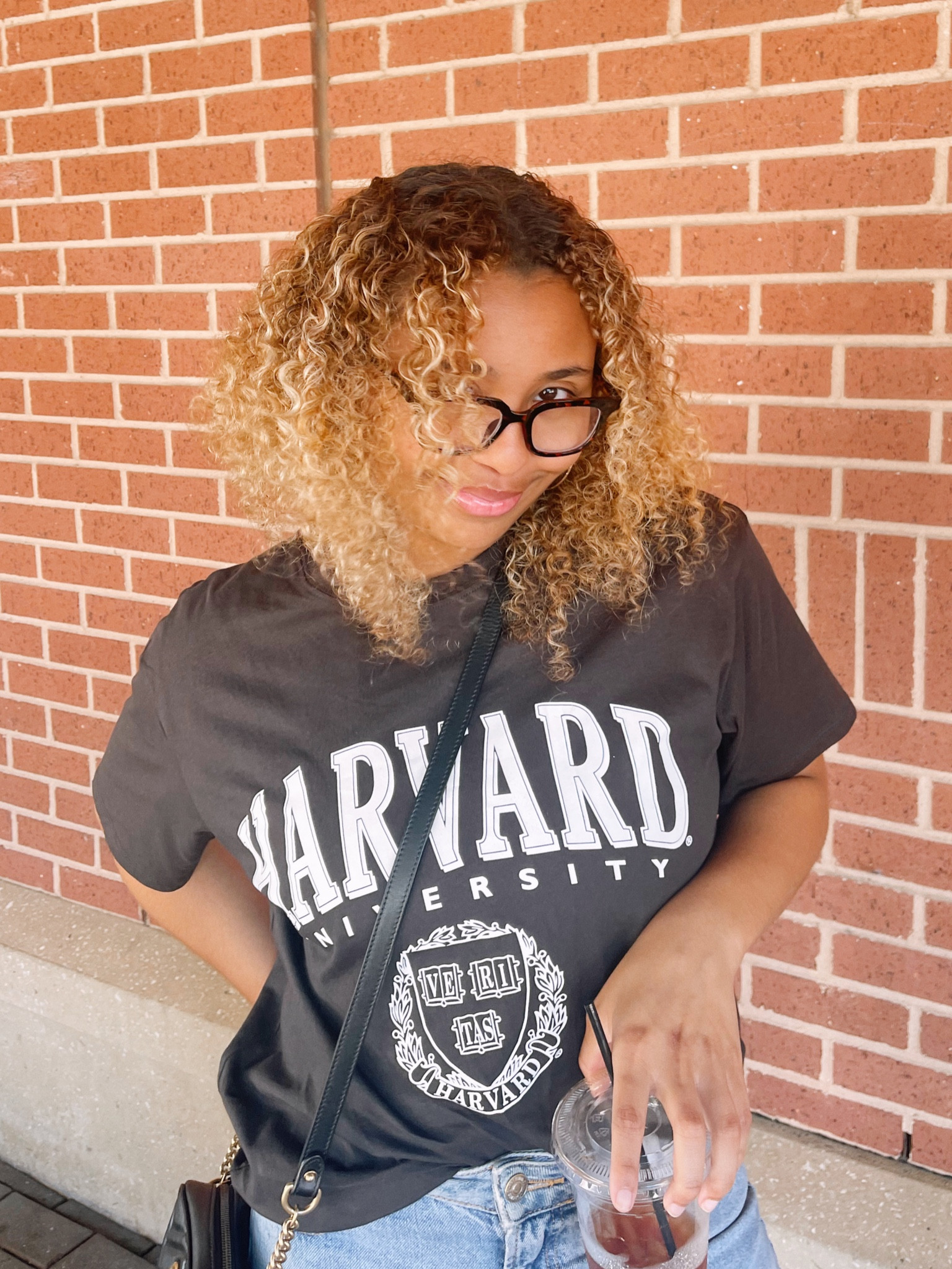 Harvard T-Shirt 


#LTKunder50 #LTKFind #LTKunder100
