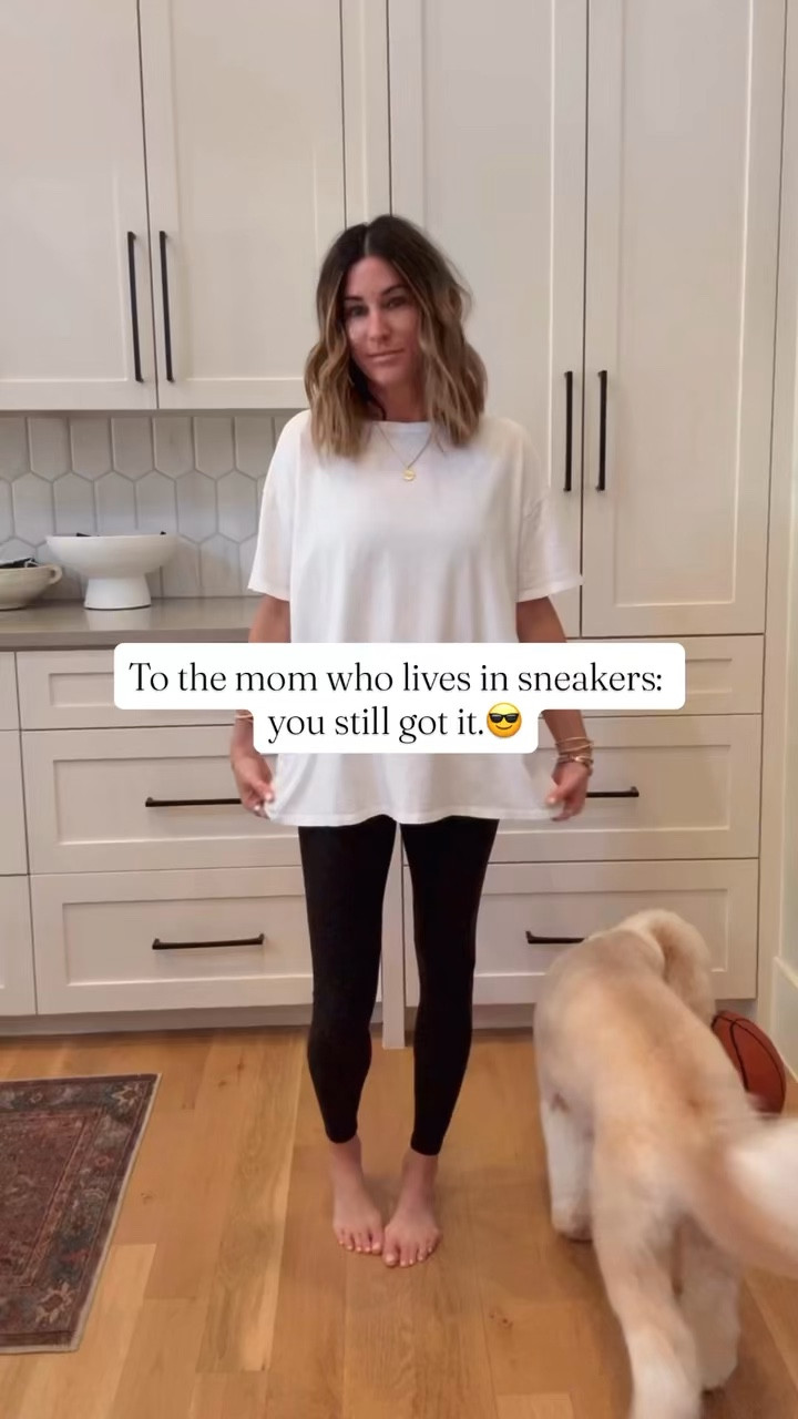 Soccer mom outfit of the day!! My tee is oversized, I’m wearing size xs. Jacket is true to size!

#LTKdayinmylife #LTKgrwm #LTKootd