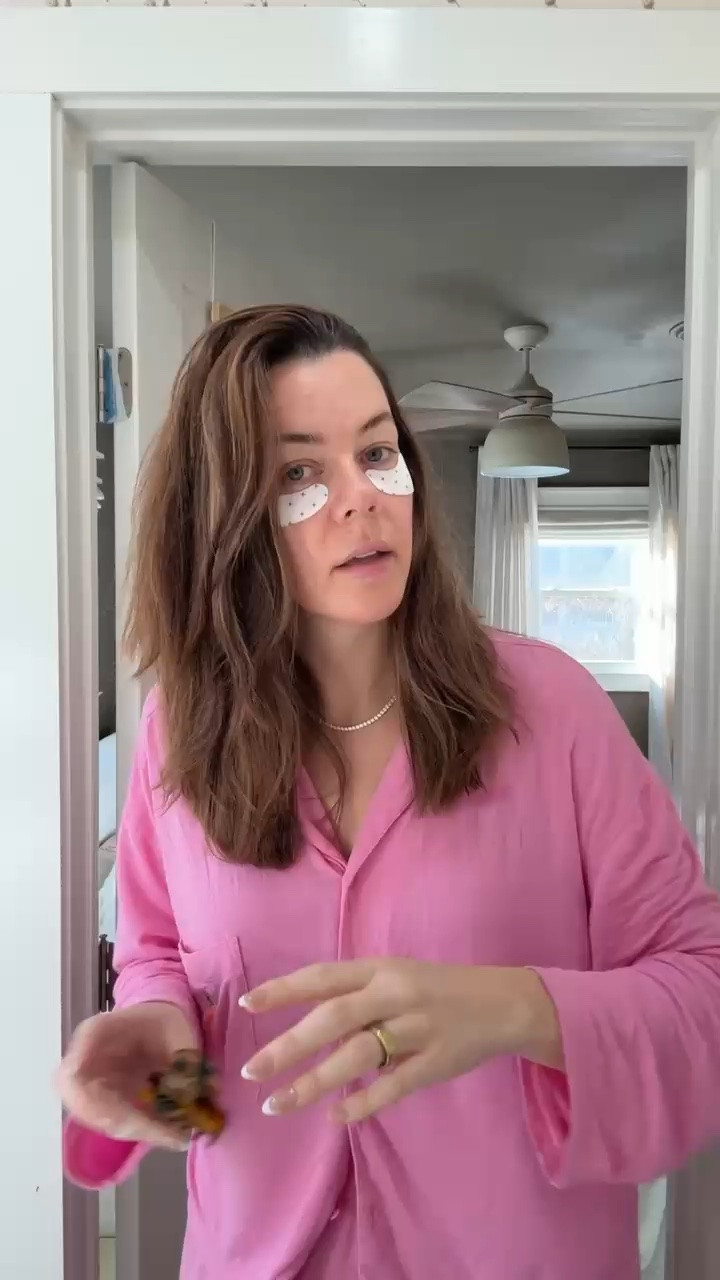 Easy and QUICK morning routine! 

Makeup routine, hair routine, everyday hair style, everyday makeup.

#LTKgrwm #LTKBeauty