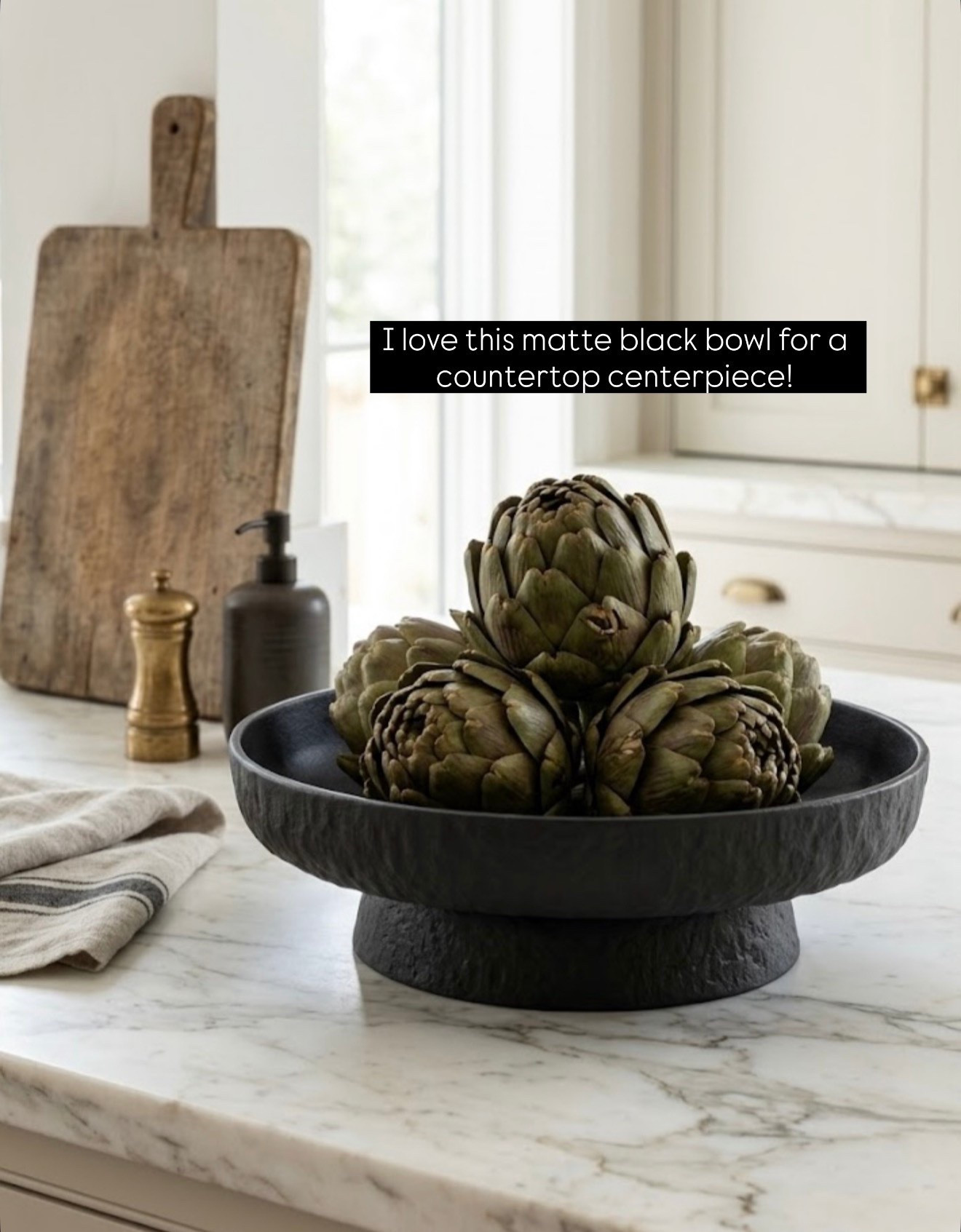 Pretty matte black bowl for a kitchen countertop.

#LTKHome