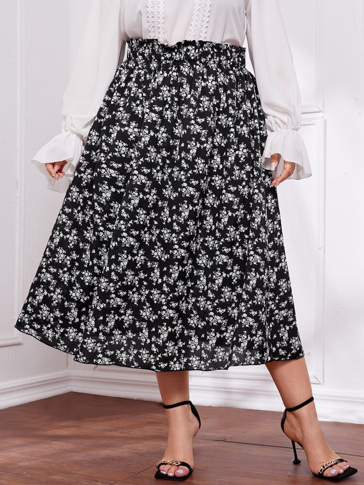 SHEIN Plus Ditsy Floral Skirt | SHEIN
