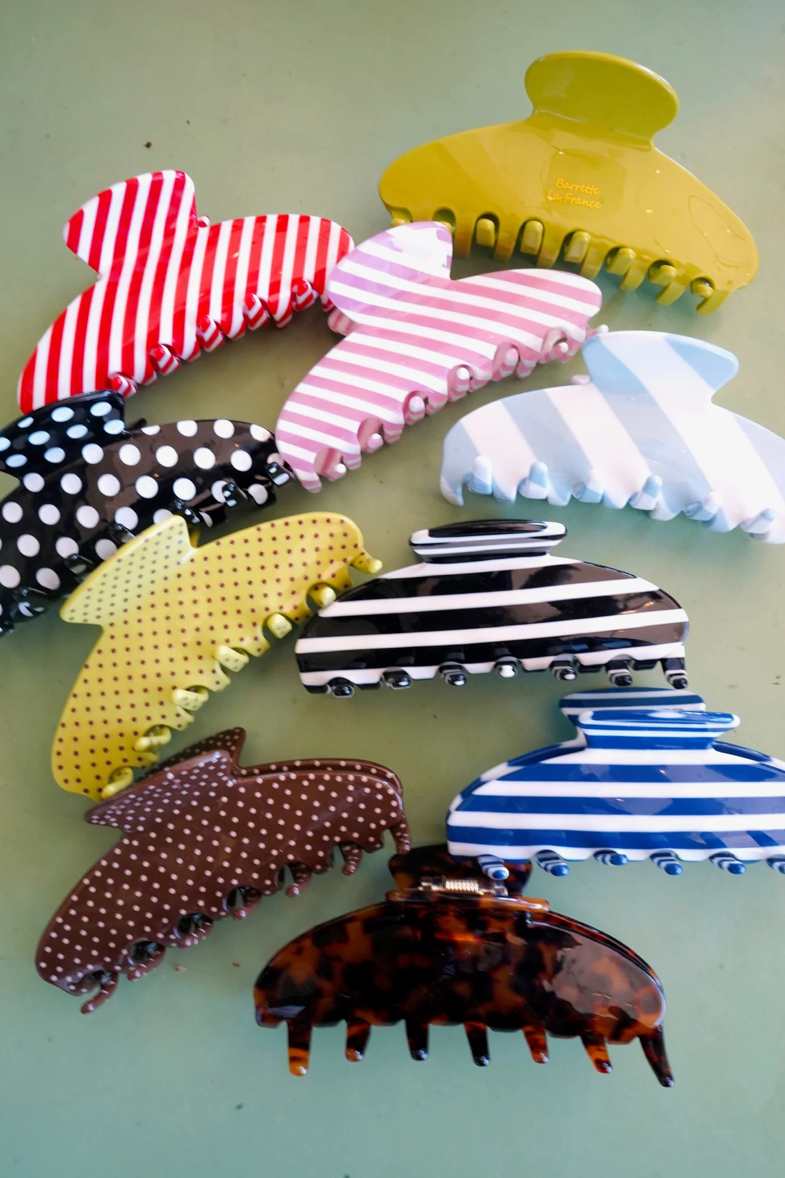 Classic Hair Clips | KenzKustomz