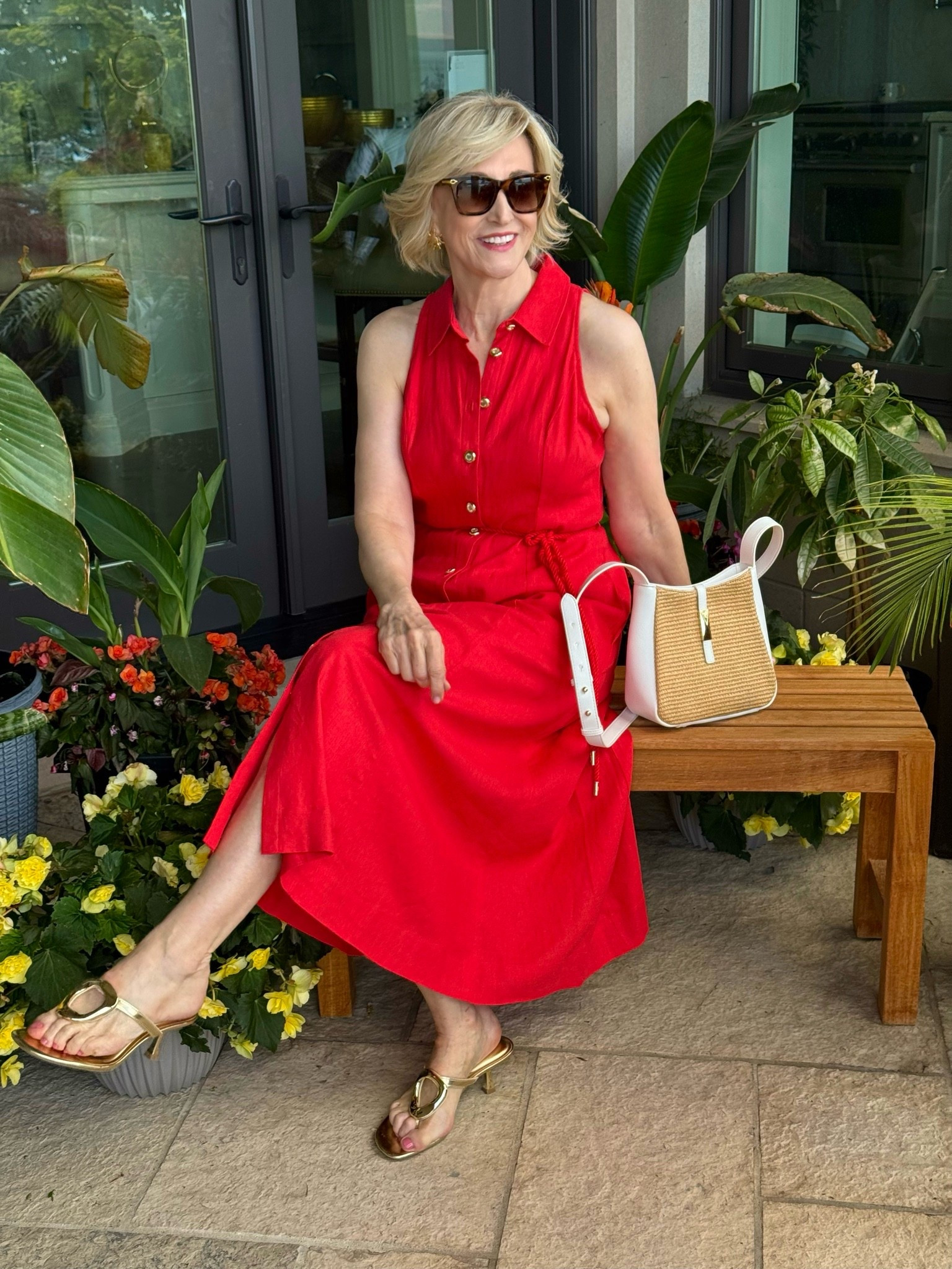 #macyspartner This easy, breezy linen dress from @Macys has been on repeat lately — the kind of piece that makes getting dressed feel effortless but still put-together. And these gold sandals + matching bag? A little touch of summer glow that I’m loving right now.

Even better… everything I’m wearing (and so many more pieces I’ve been eyeing) is part of the Friends & Family Sale happening now at @Macys 💛
Enjoy 30% off fashion, 15% off Beauty, and earn Star Money too. *exclusions apply
06/09–06/14

Definitely worth a little browse while it lasts ✨

#LTKSaleAlert #LTKOver40 #LTKSeasonal