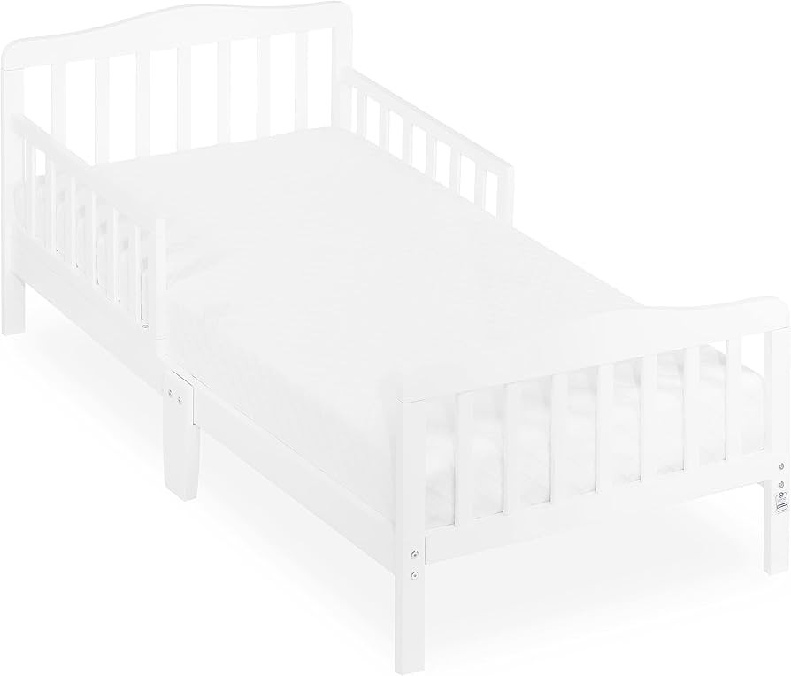 Dream On Me Classic Design Toddler Bed in White, Greenguard Gold Certified | Amazon (US)