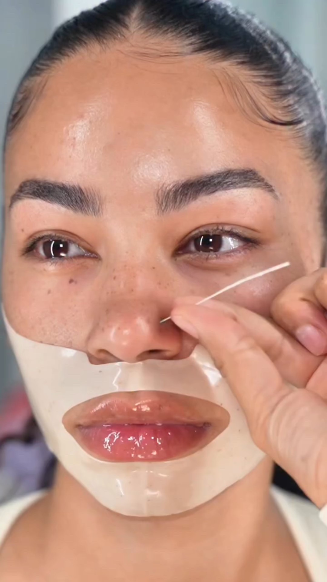 Self care day ✨🧖🏽‍♀️🧼 products linked on my LTK in bio
.
.
#makeuptutorial #jewelry