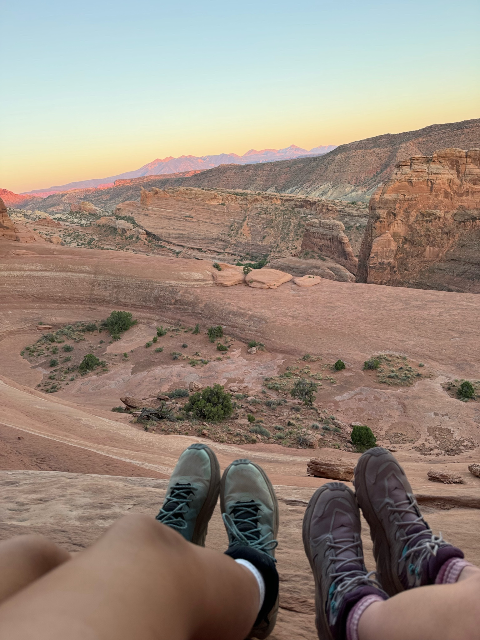 hoka hiking boots 

#LTKShoeCrush #LTKFitness #LTKActive