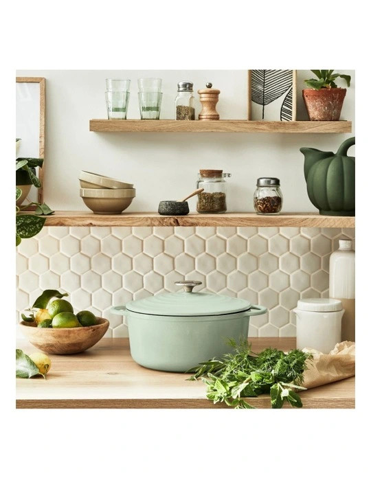 LOV Cast Iron Green Lichen Stewpot w/lid 29cm/7.4L | Myer