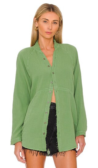 Summer Daydream Button Down in Moss | Revolve Clothing (Global)