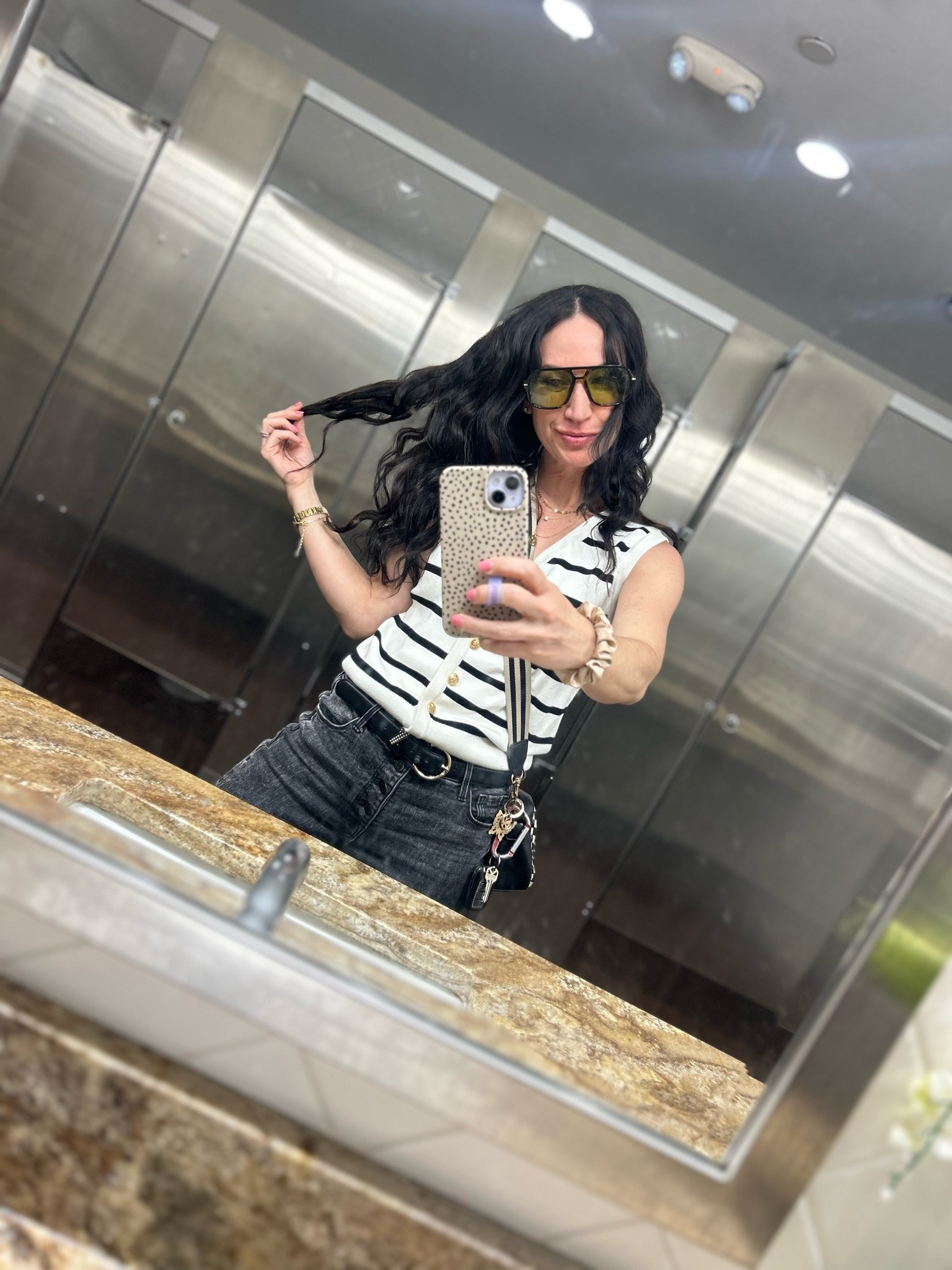 Little selfie action with my summer sweater vest obsession.

#LTKootd #LTKmomlife