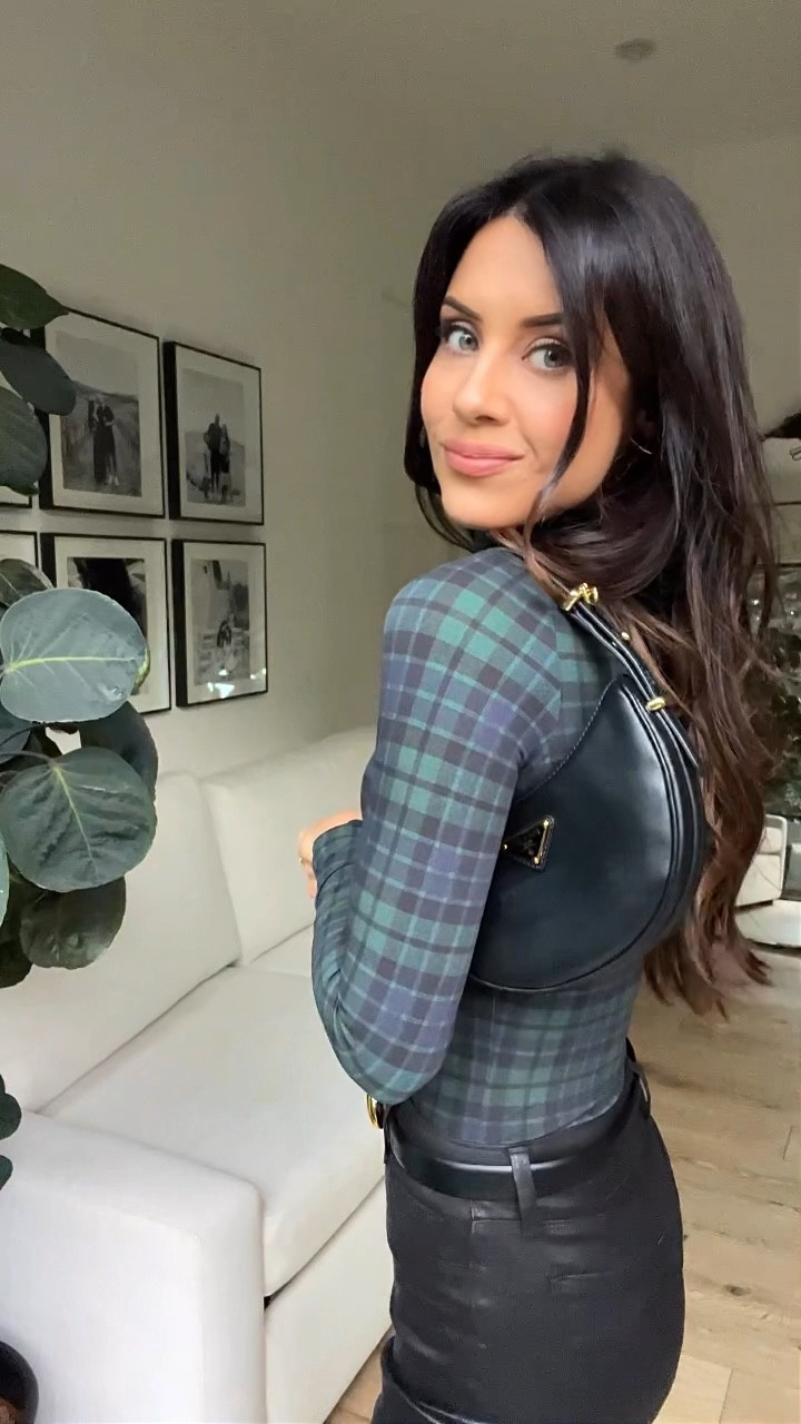 What I wore to a mother-daughter white elephant party

#LTKOver40 #LTKHoliday #LTKParties