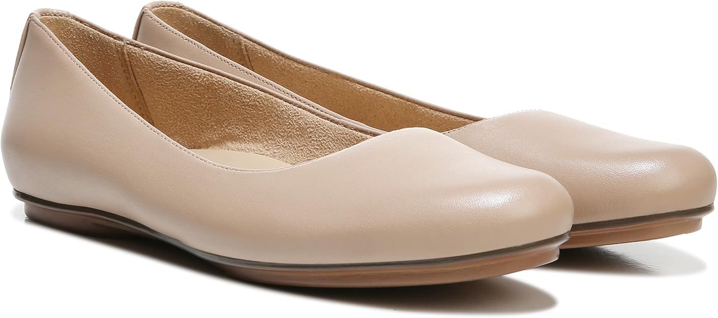 Naturalizer Women Maxwell Slip On Flats | Amazon (US)